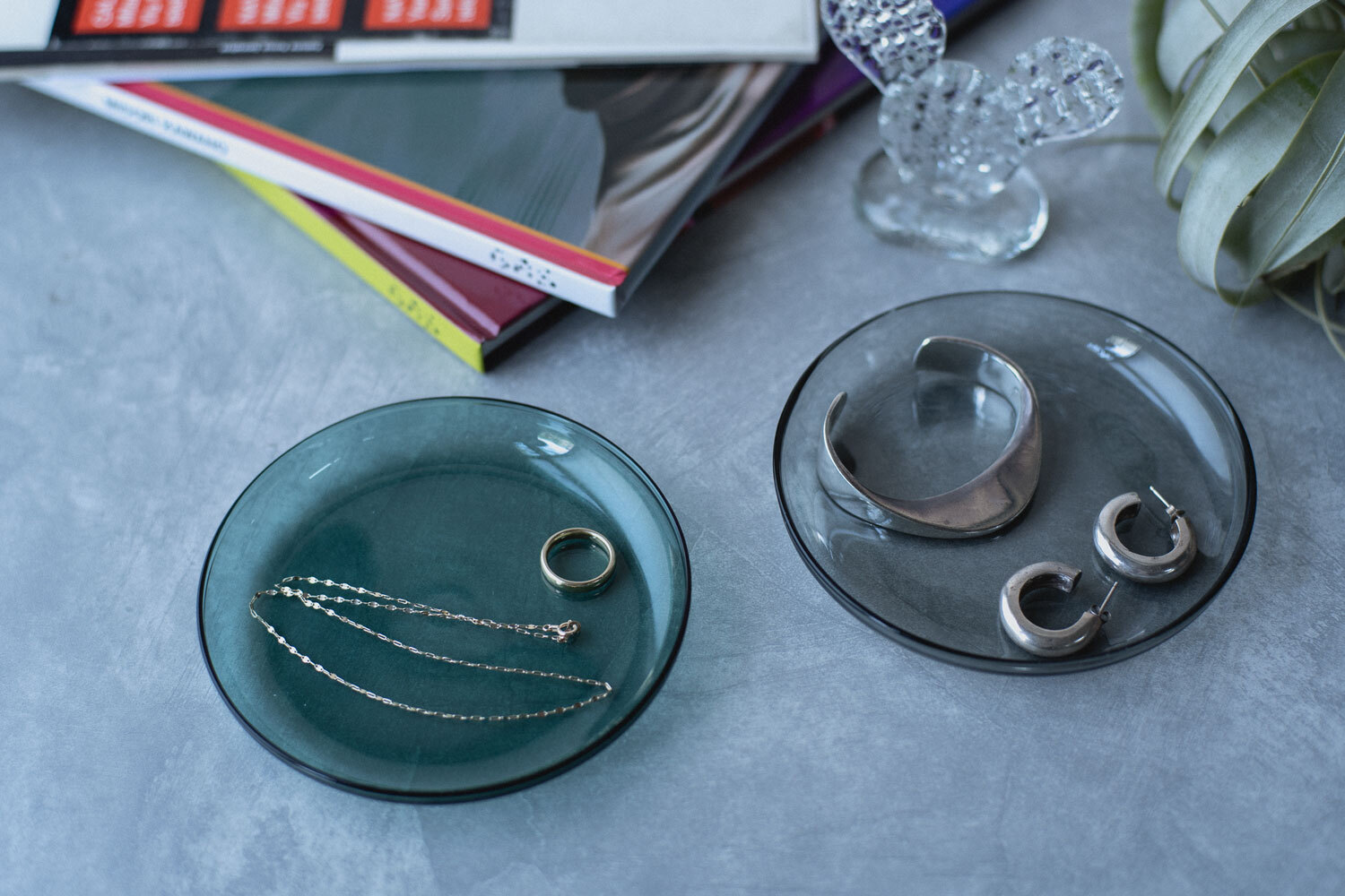 HEAT-PROOF 玻璃餐盤,也可做為小物收納盤使用。