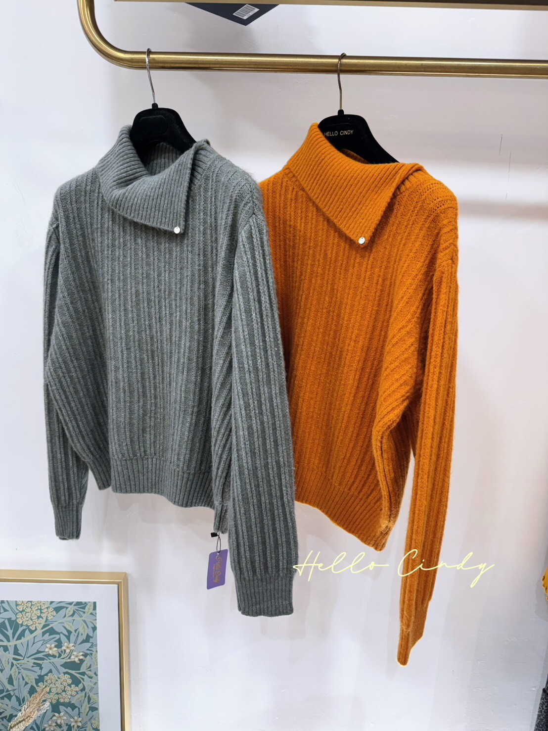 B12142 鬆軟的輕毛感直紋翻領造型針織上衣