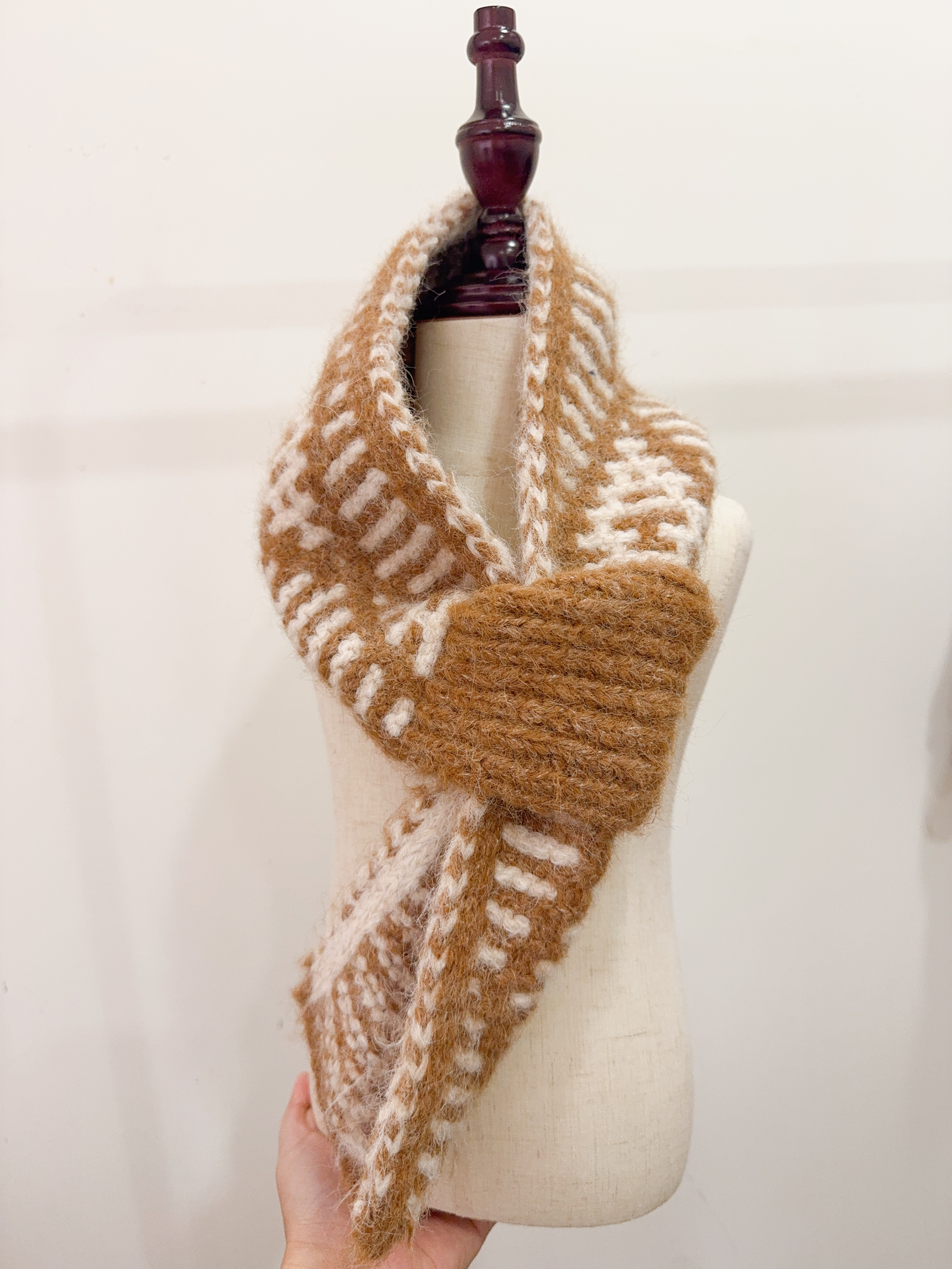 可穿洞圍巾-多色