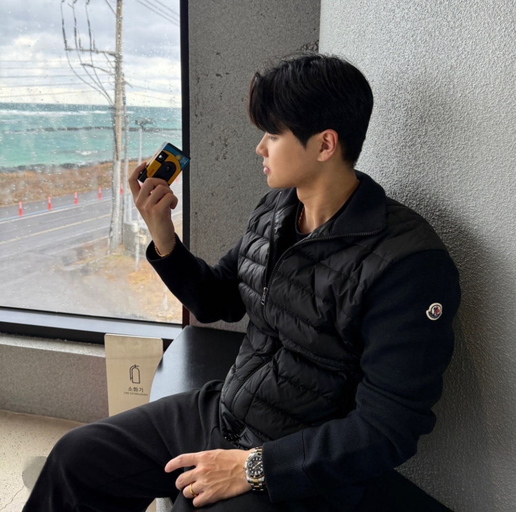 Moncler Padded Wool Cardigan – Black – Fall/Winter 2024 男款