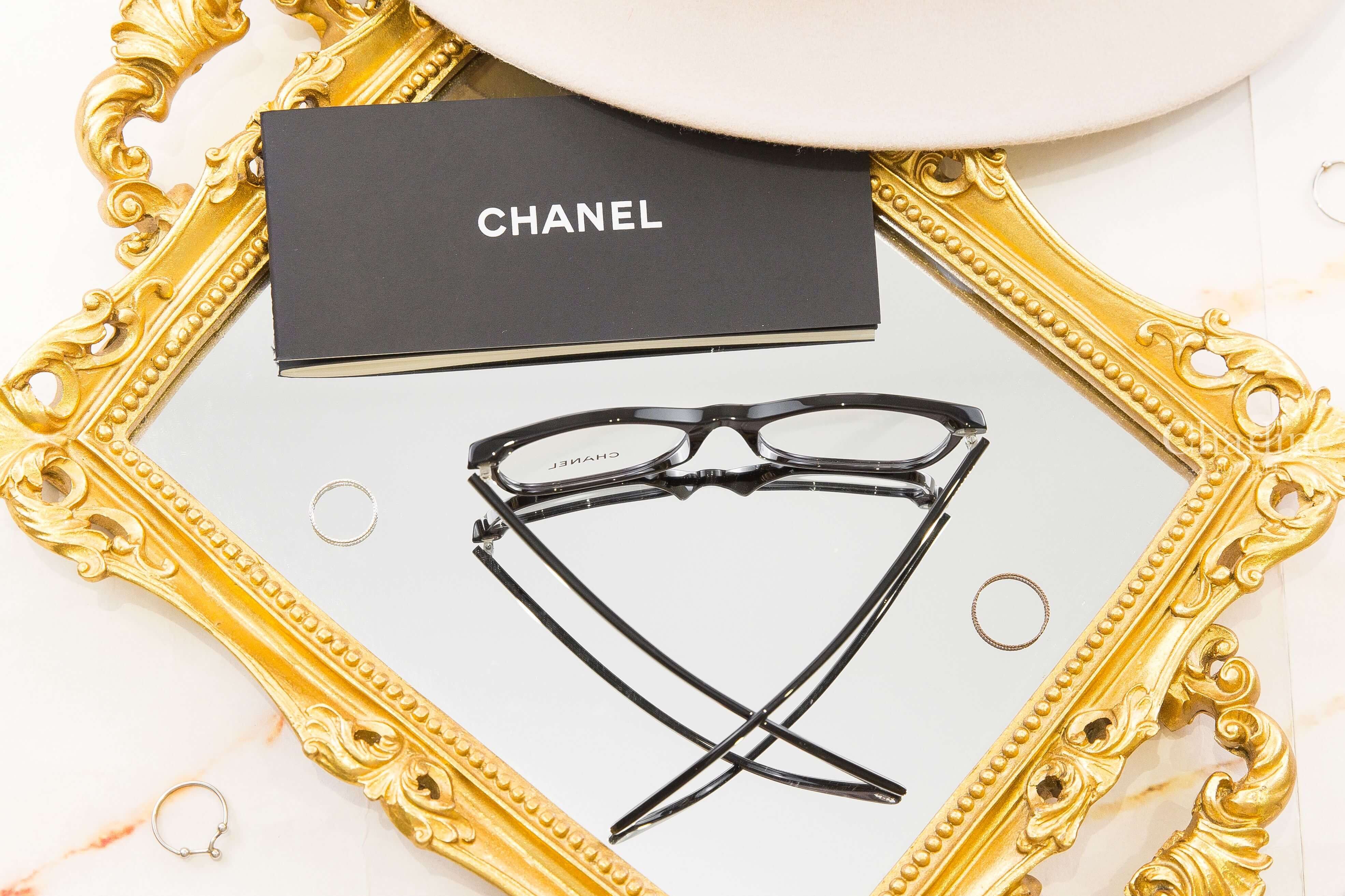 Chanel Rectangle Eyeglasses 黑色方框側邊銀色 Logo 鏡腳透明圓型CC平光眼鏡-Charline Boutique 精品代購
