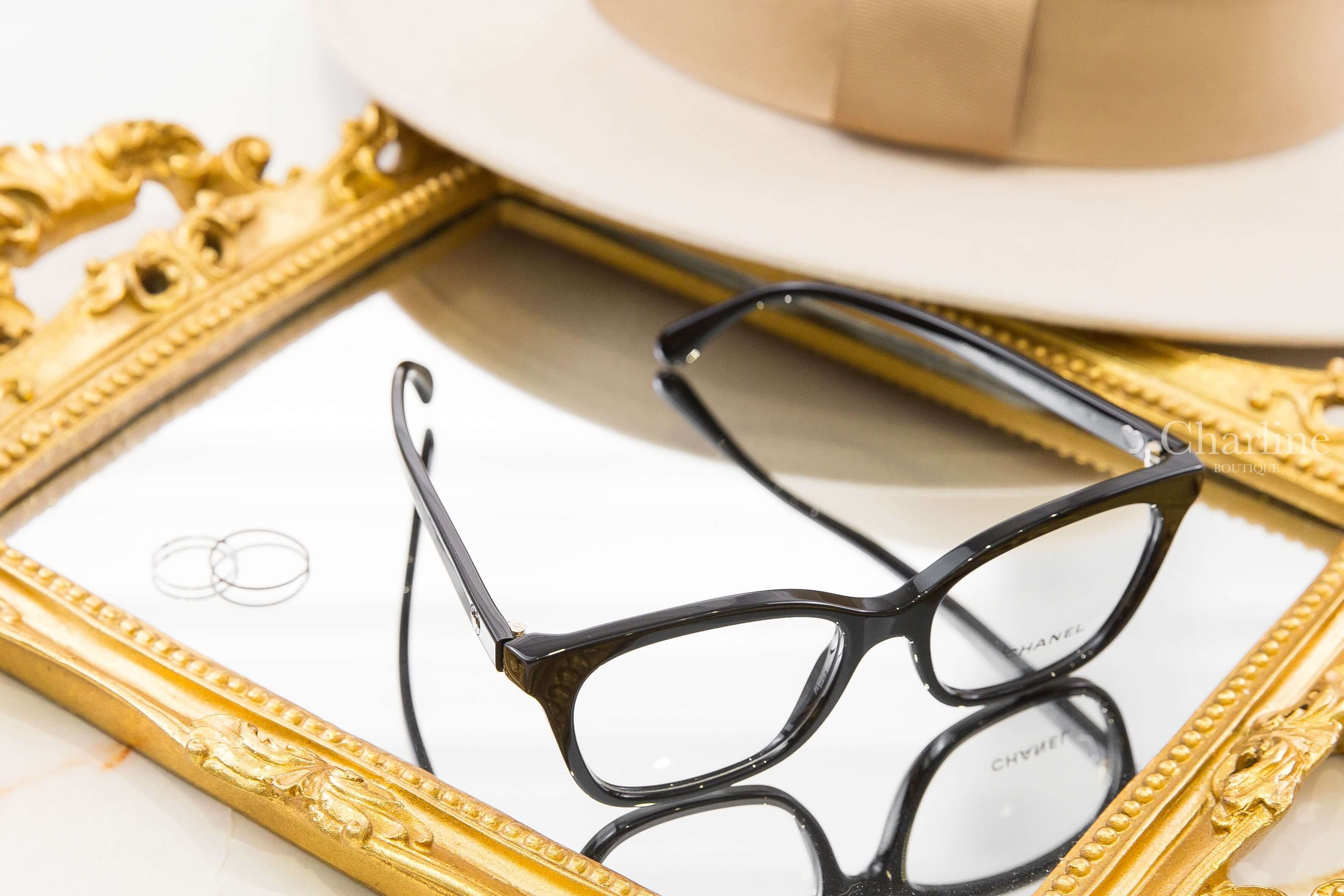 Chanel Rectangle Eyeglasses 黑色方框側邊愛心CC平光眼鏡-Charline Boutique 精品代購
