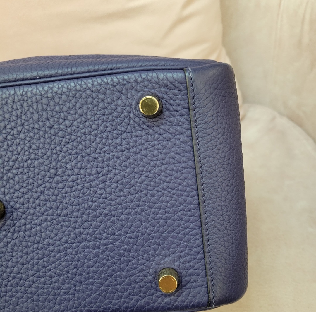 95% new Lindy 26 2Z Blue Nuit CC 午夜藍金扣