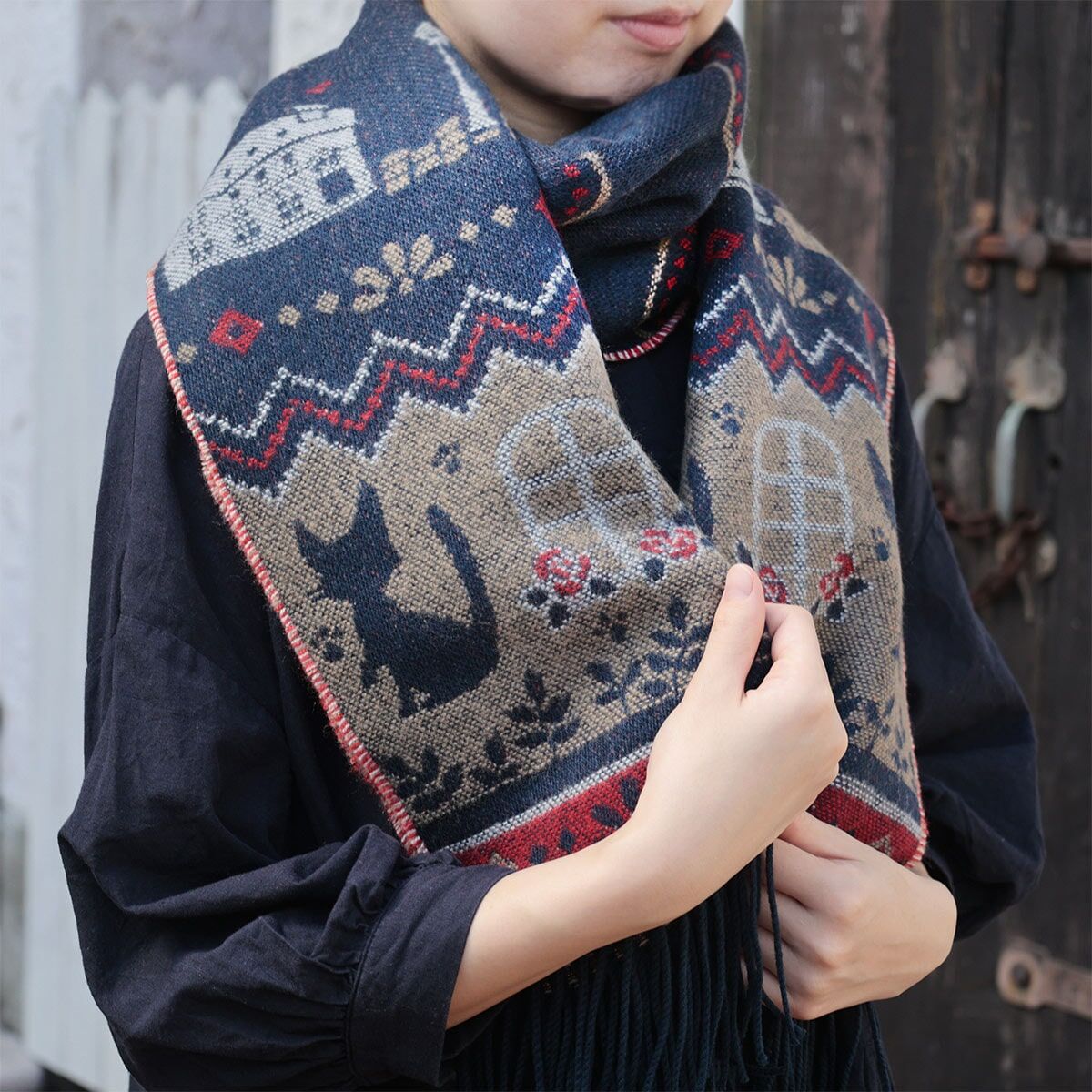 ジブリグッズ となりのトトロ ボタン付きストール 雪の散歩道 となりの