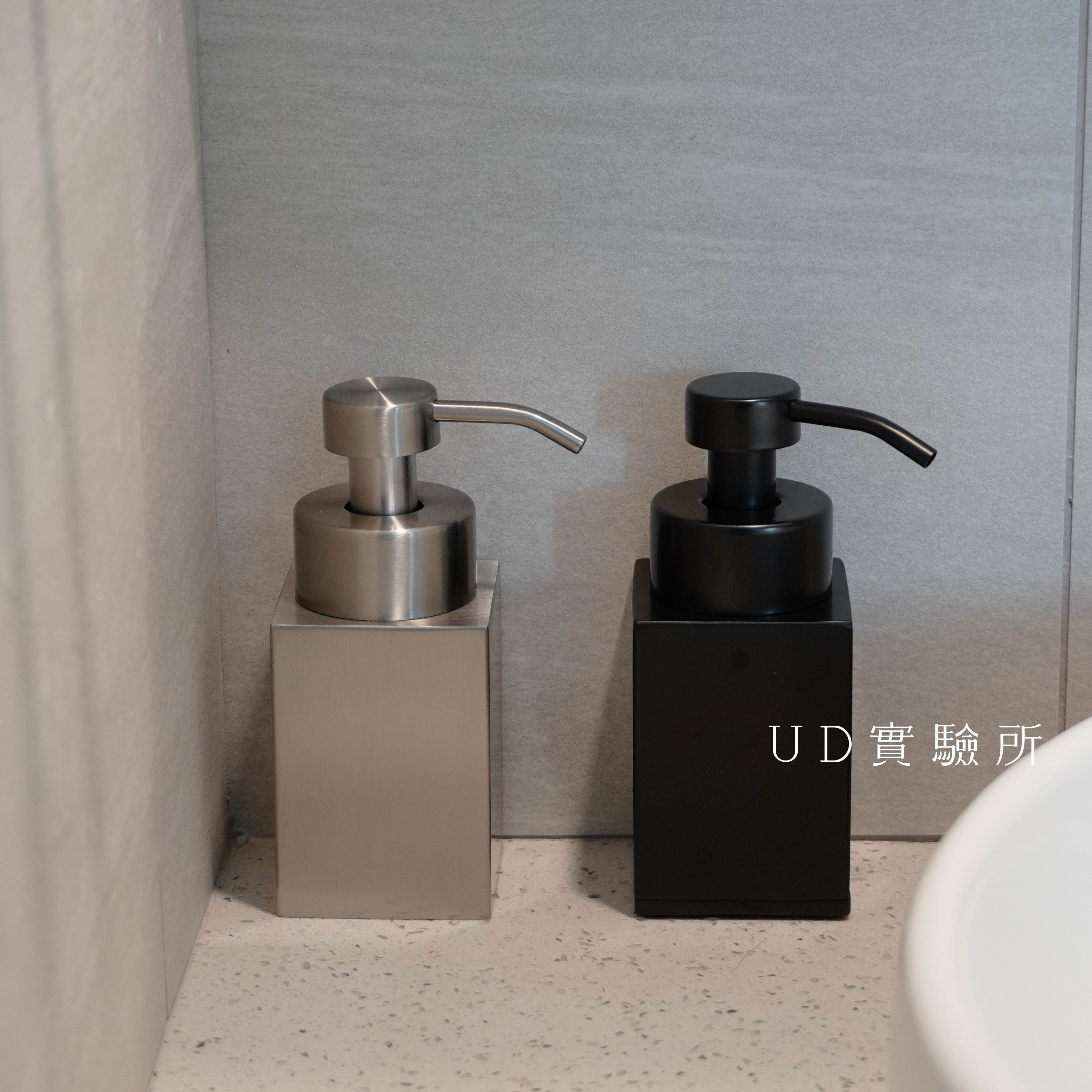 啞光慕斯按壓瓶 二色售