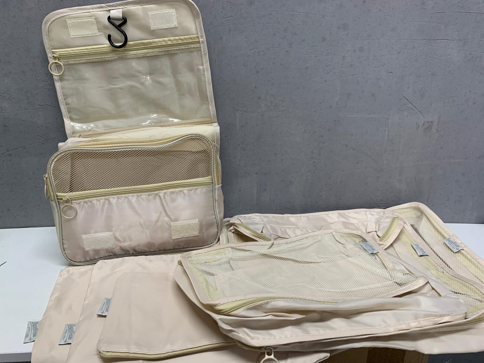 【直播】LL122419 旅行可掛化妝袋+旅行收納袋六件套