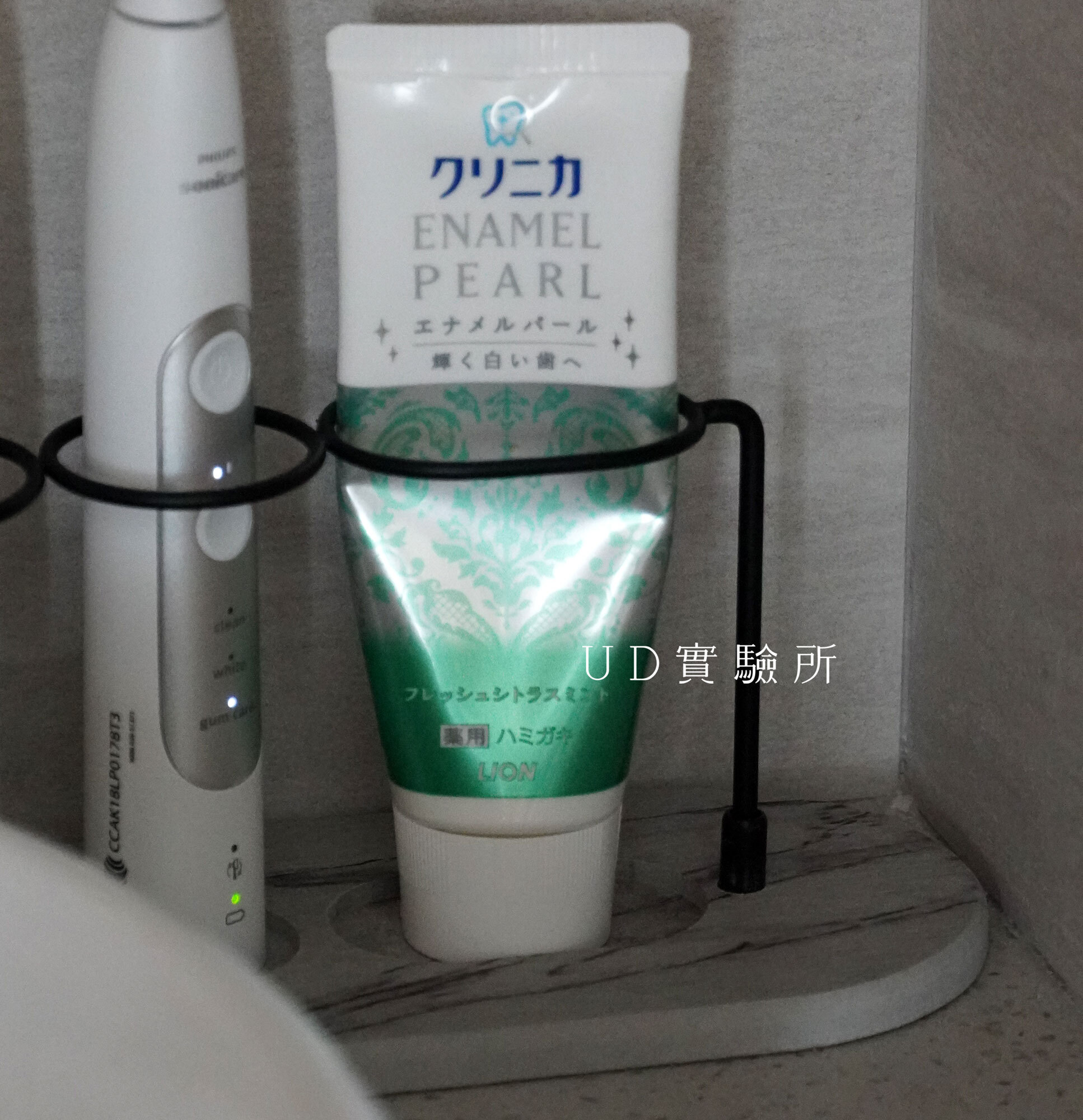 吸水速乾珪藻土牙刷架