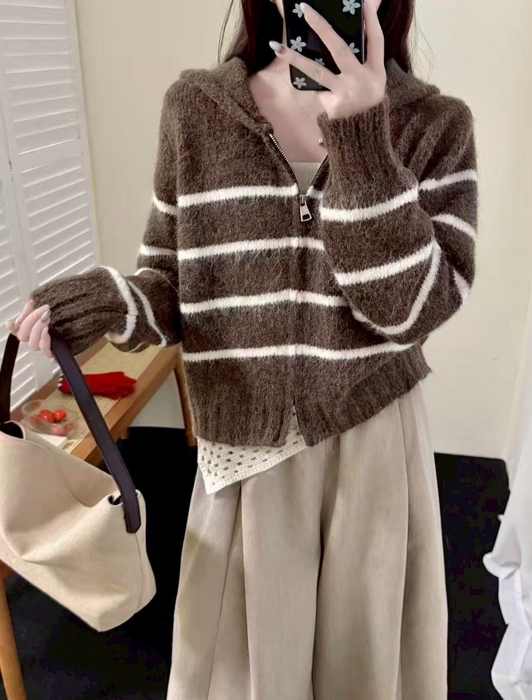 條紋拉鍊連帽針織上衣