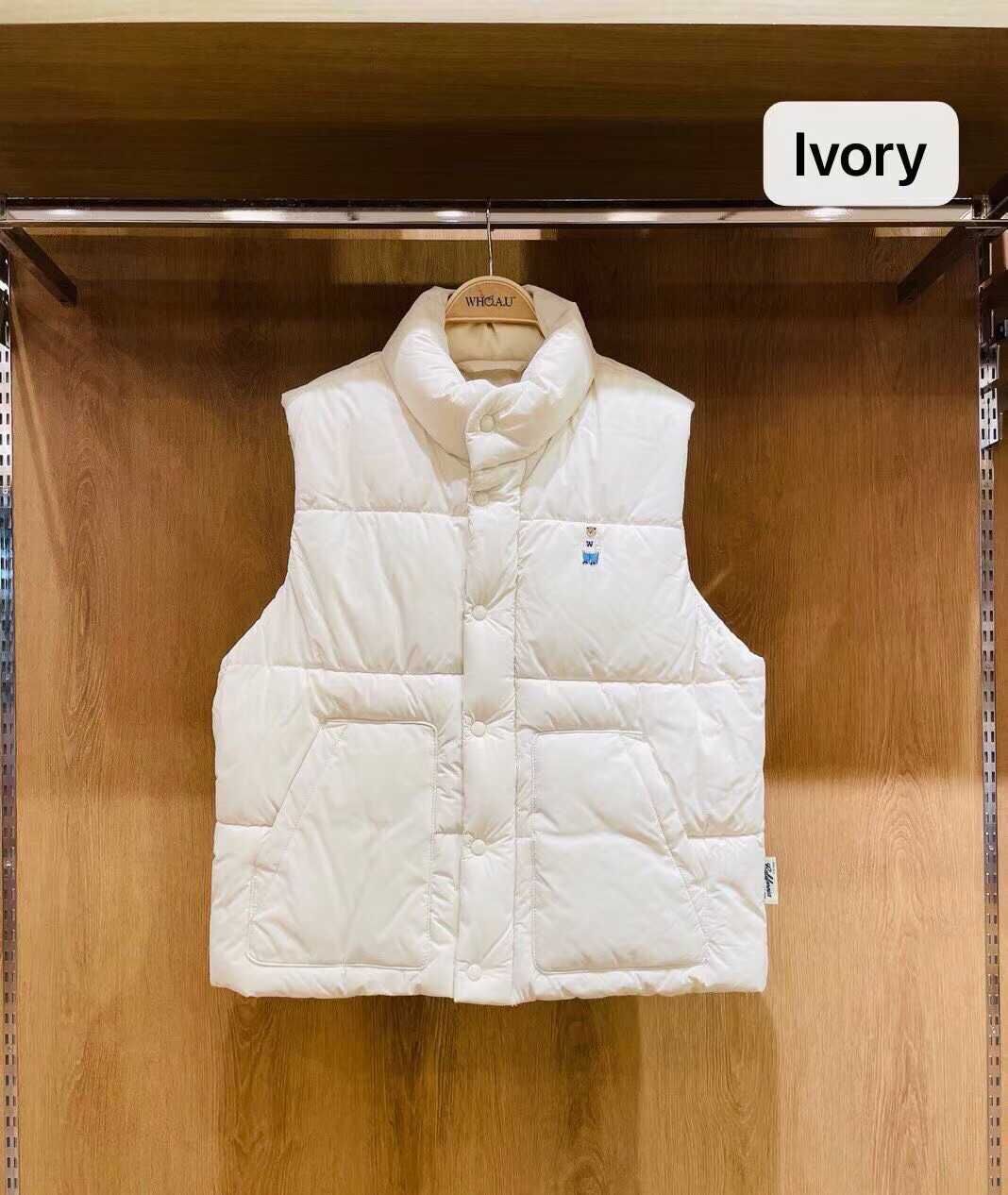 【預購】AKR122410 WHO.A.U 夾棉背心外套 (WHVWF4911U)