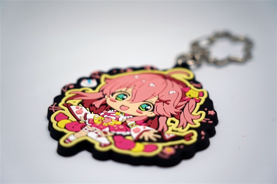 C107「同人代購」[Melonbooks代購」さくらみこ ラバーキーホルダー Ver,2