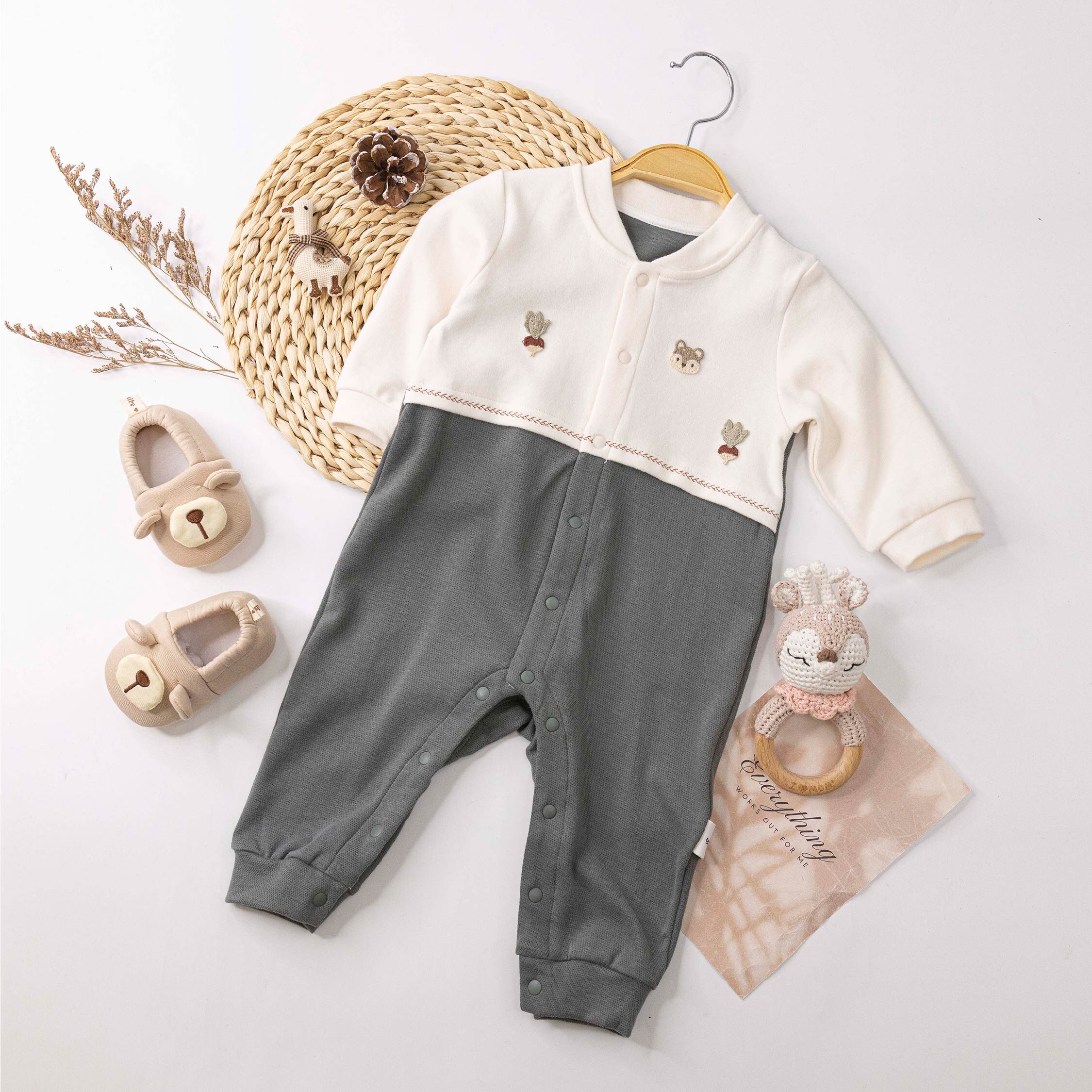 純淨系列【T3090】可愛狐狸與蘿蔔連身衣＊二色