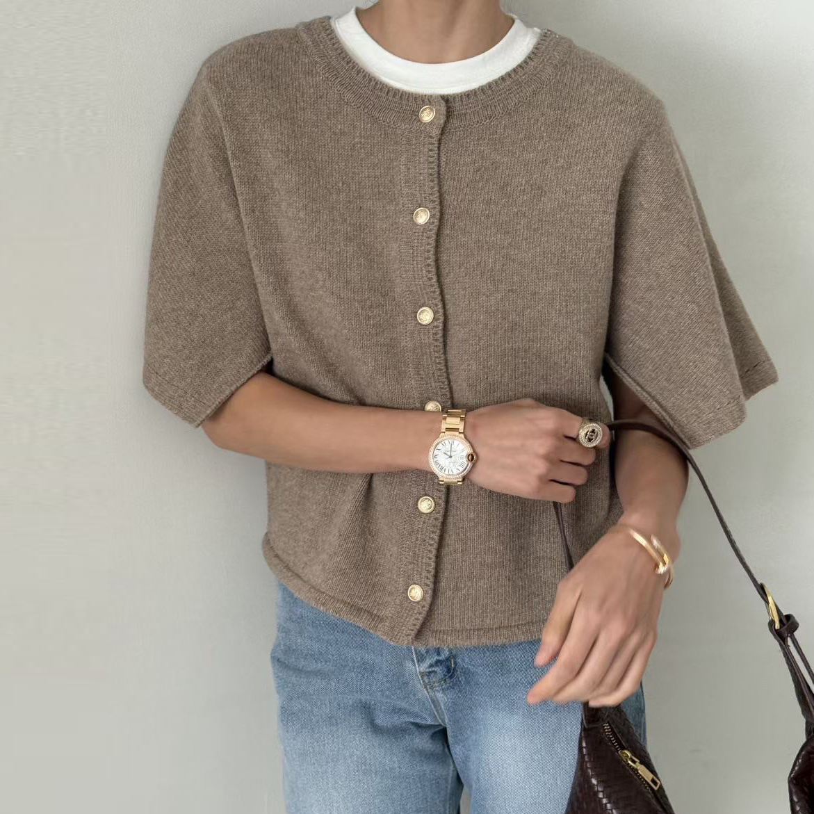 獨特手袖造型金色排釦圓領罩衫上衣 / 3色