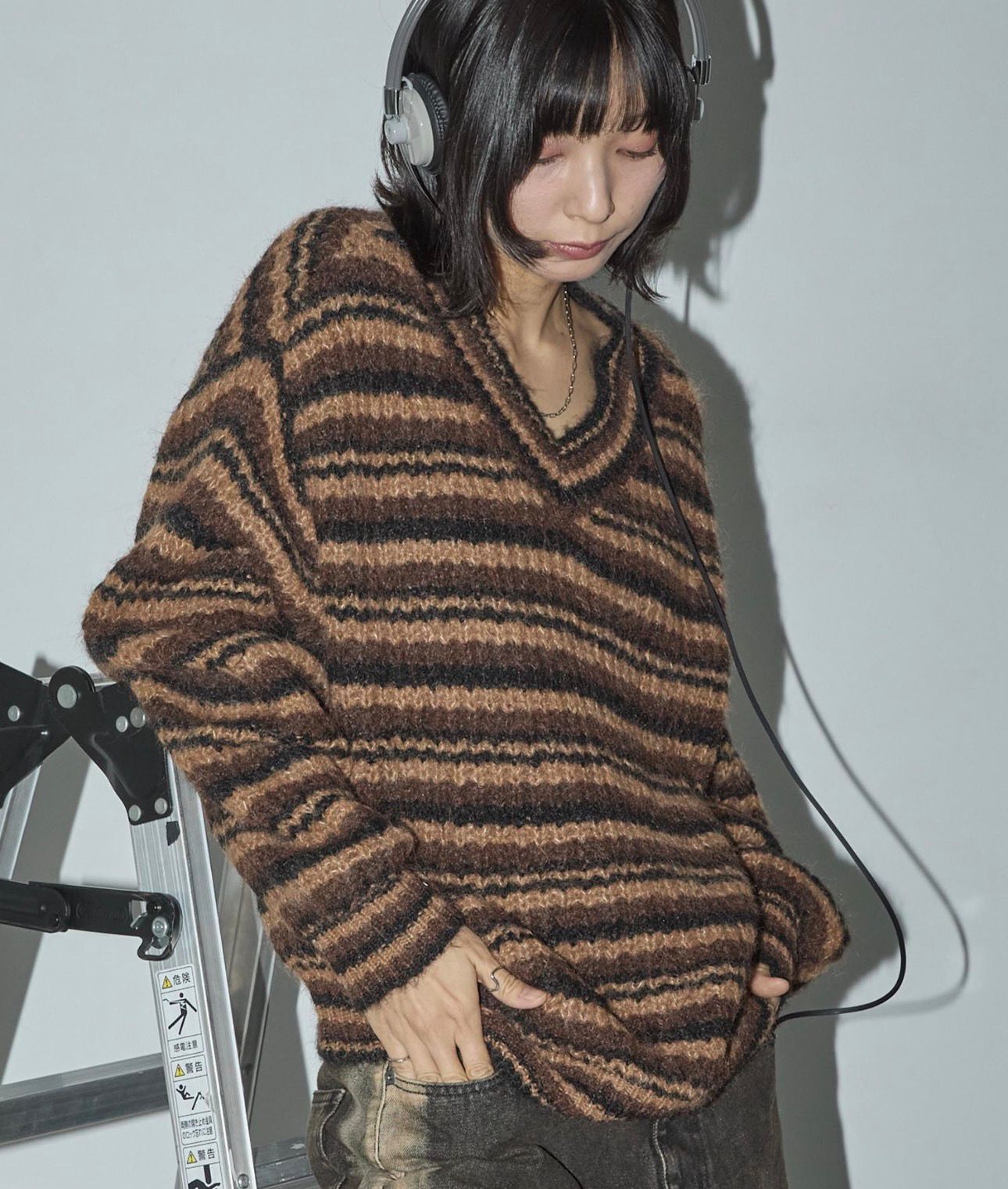 【預購】JN122407 Anchor Smith 馬海毛蓬鬆針織寬鬆V領開襟外套