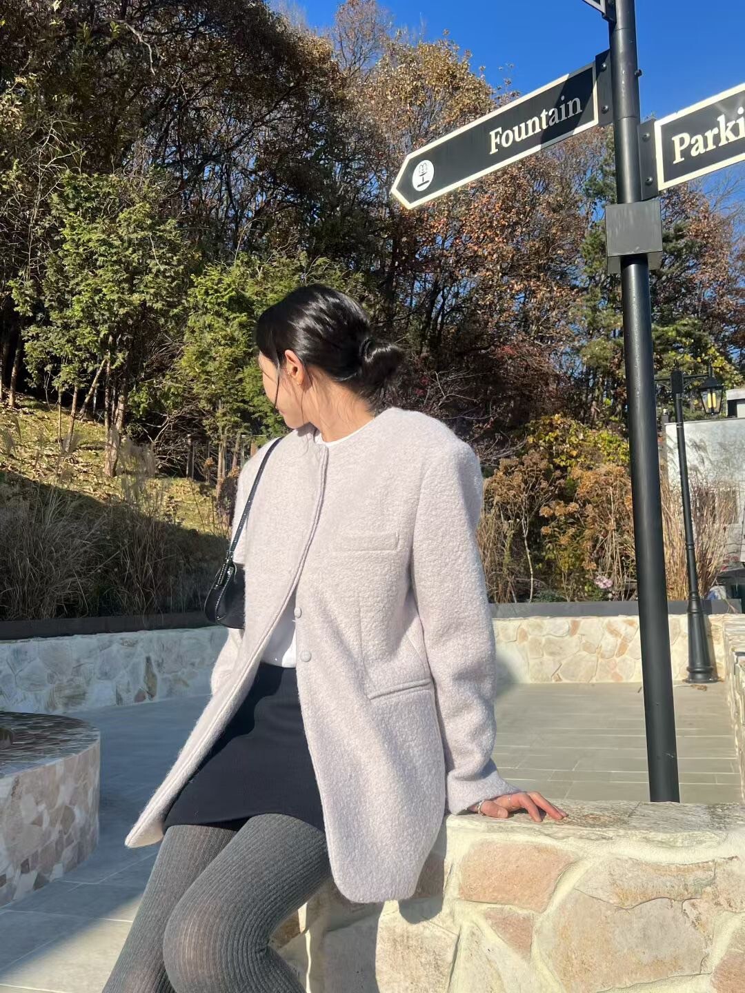 草莓奶昔同色系排釦圓領毛呢外套 / 2色