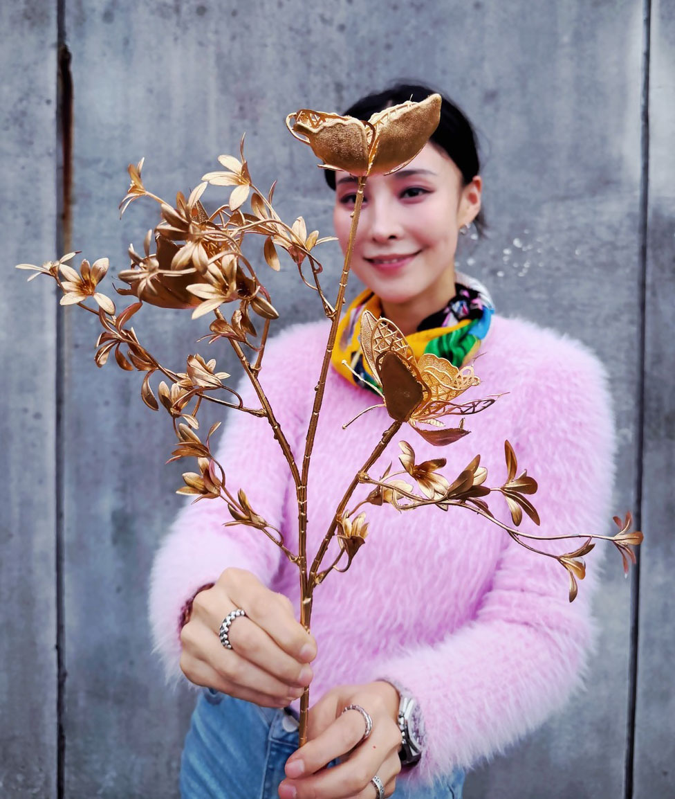 金色擬真蝴蝶花束