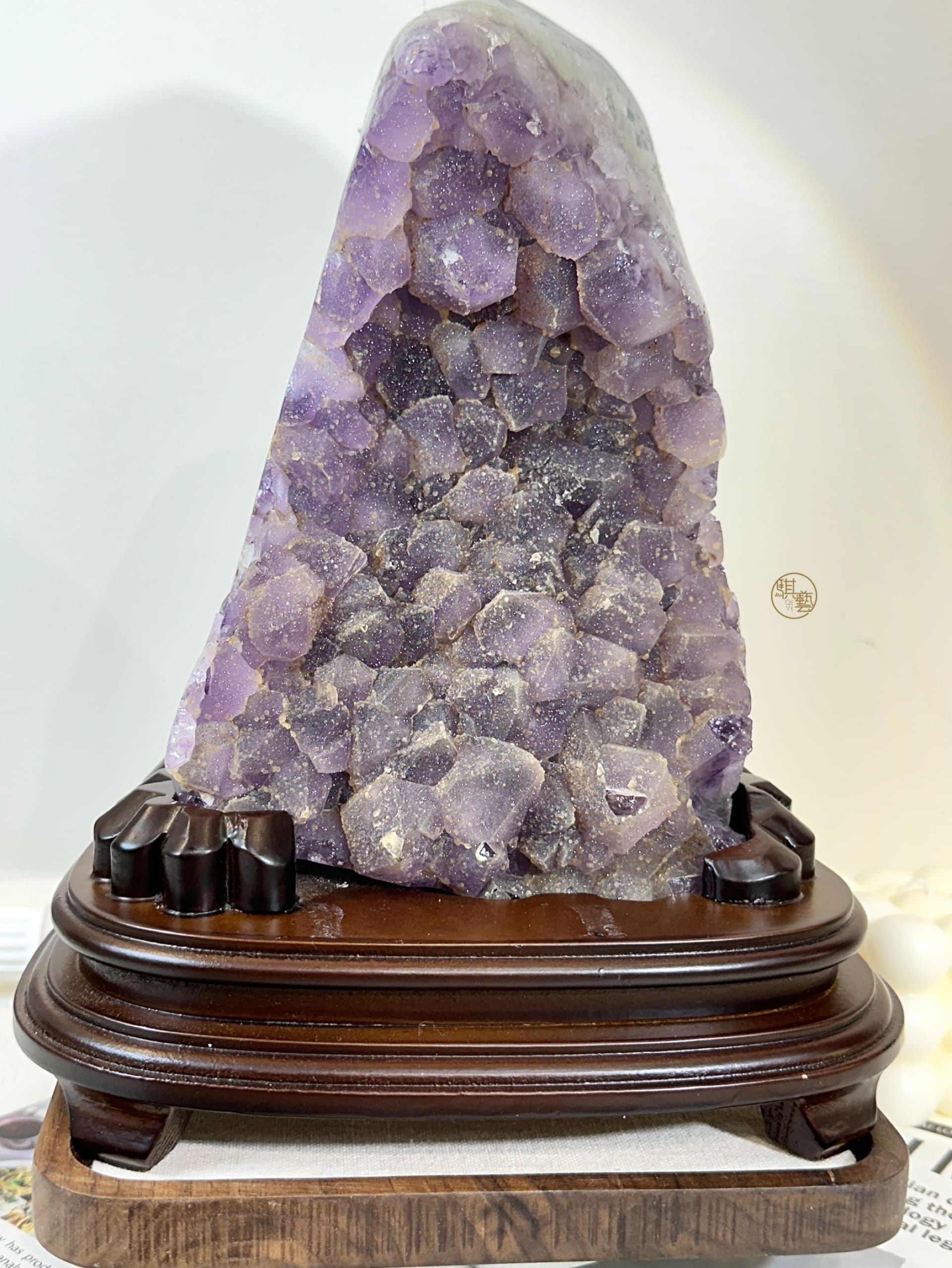 軟糖爆球花晶鎮F056｜聚氣爆發・夢幻異象・能量核心擺件