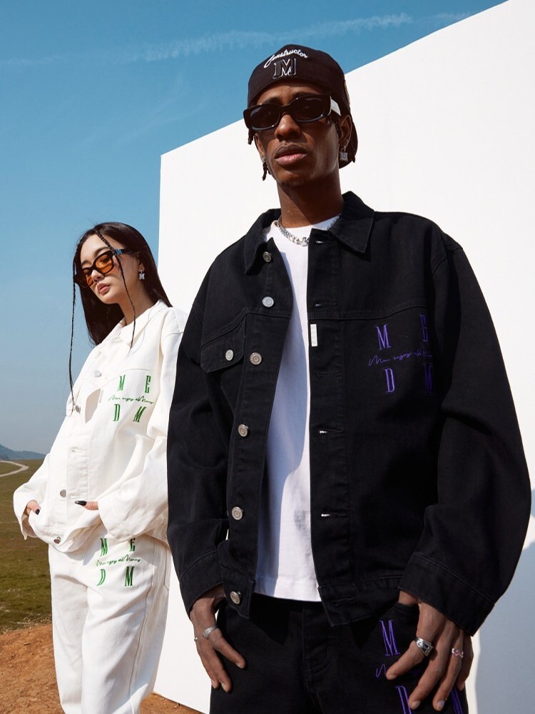 MEDM  字母刺繡Logo 休閒寬鬆 鈕扣牛仔外套