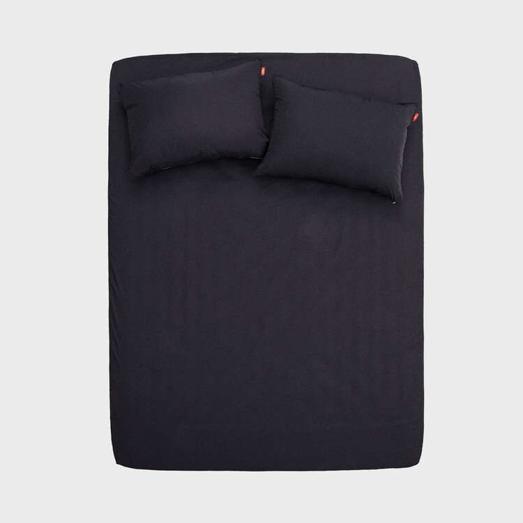 danceonthefloor | 不沾毛 床包 （3種顏色）