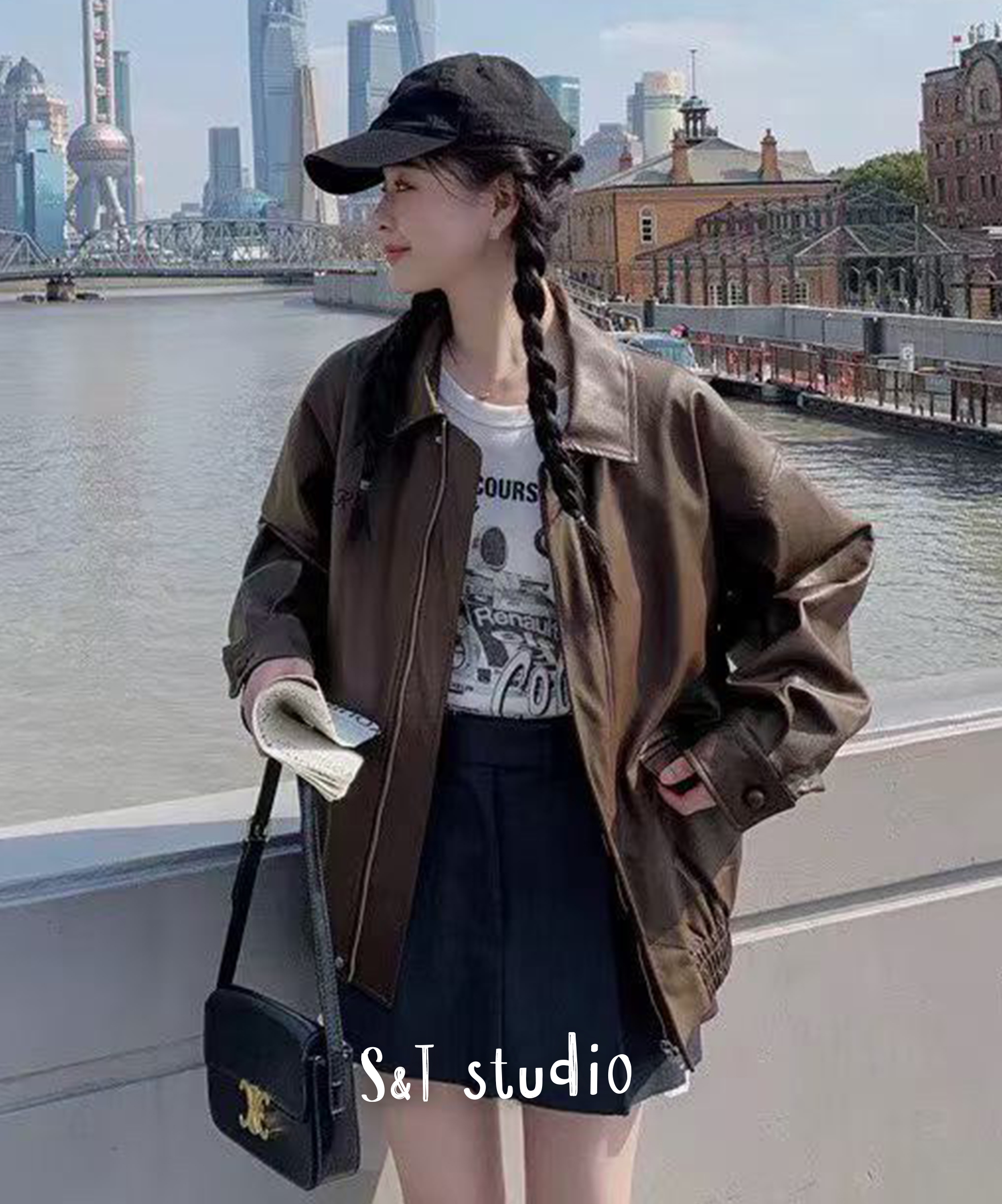 極簡質感仿皮外套 (共兩色)