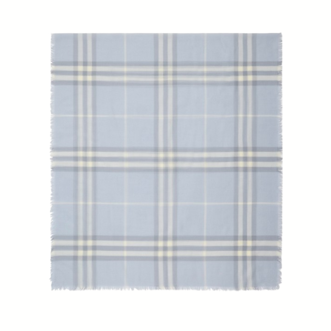 1FF0101-040 BURBERRY Wide Check Wool Scarf Mist Blue (SS26) #8110468 (F-EU-E)