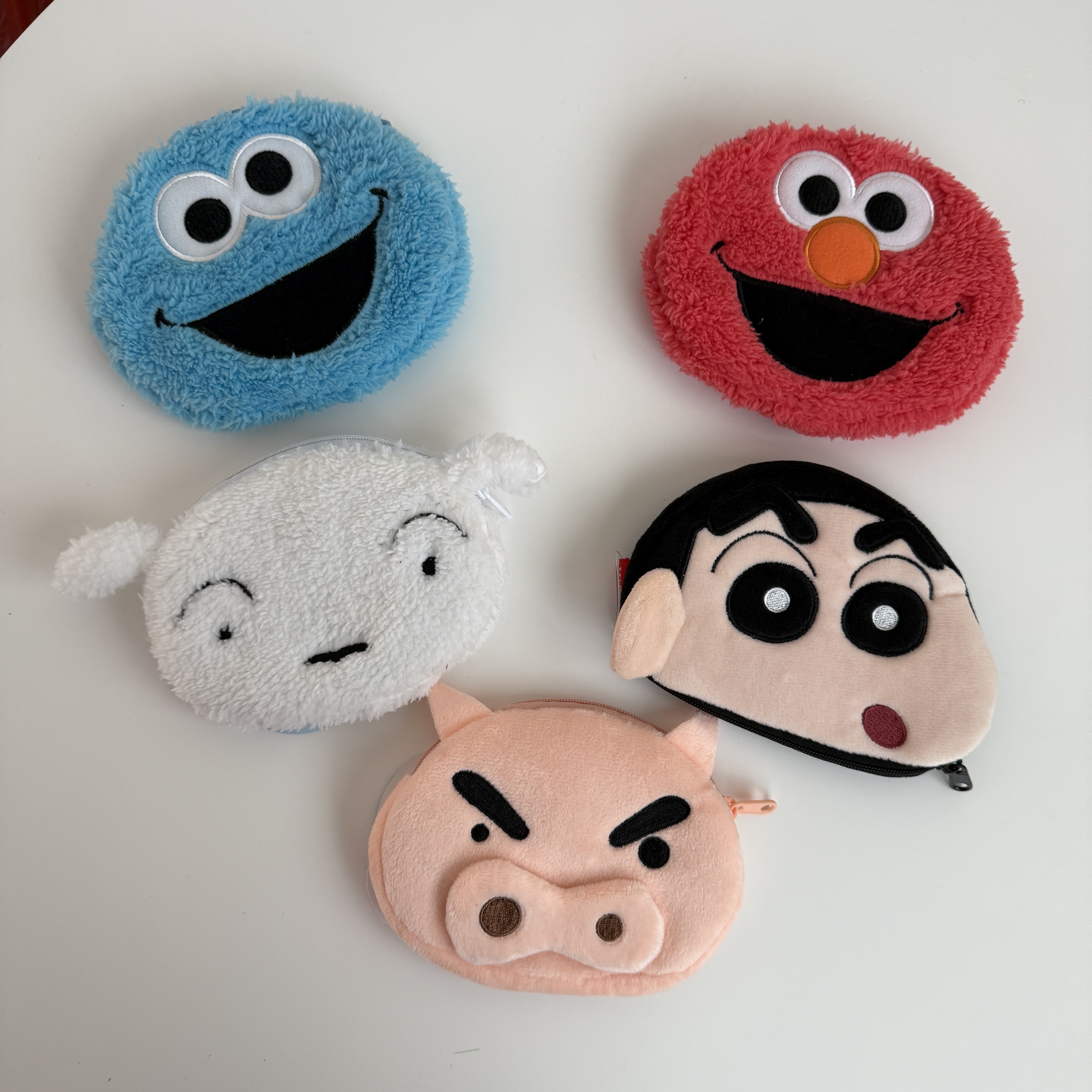 現貨┃日本 蠟筆小新 小白 肥嘟嘟左衛門 ELMO Cookie Monster 衛生紙 面紙 收納袋 小物袋