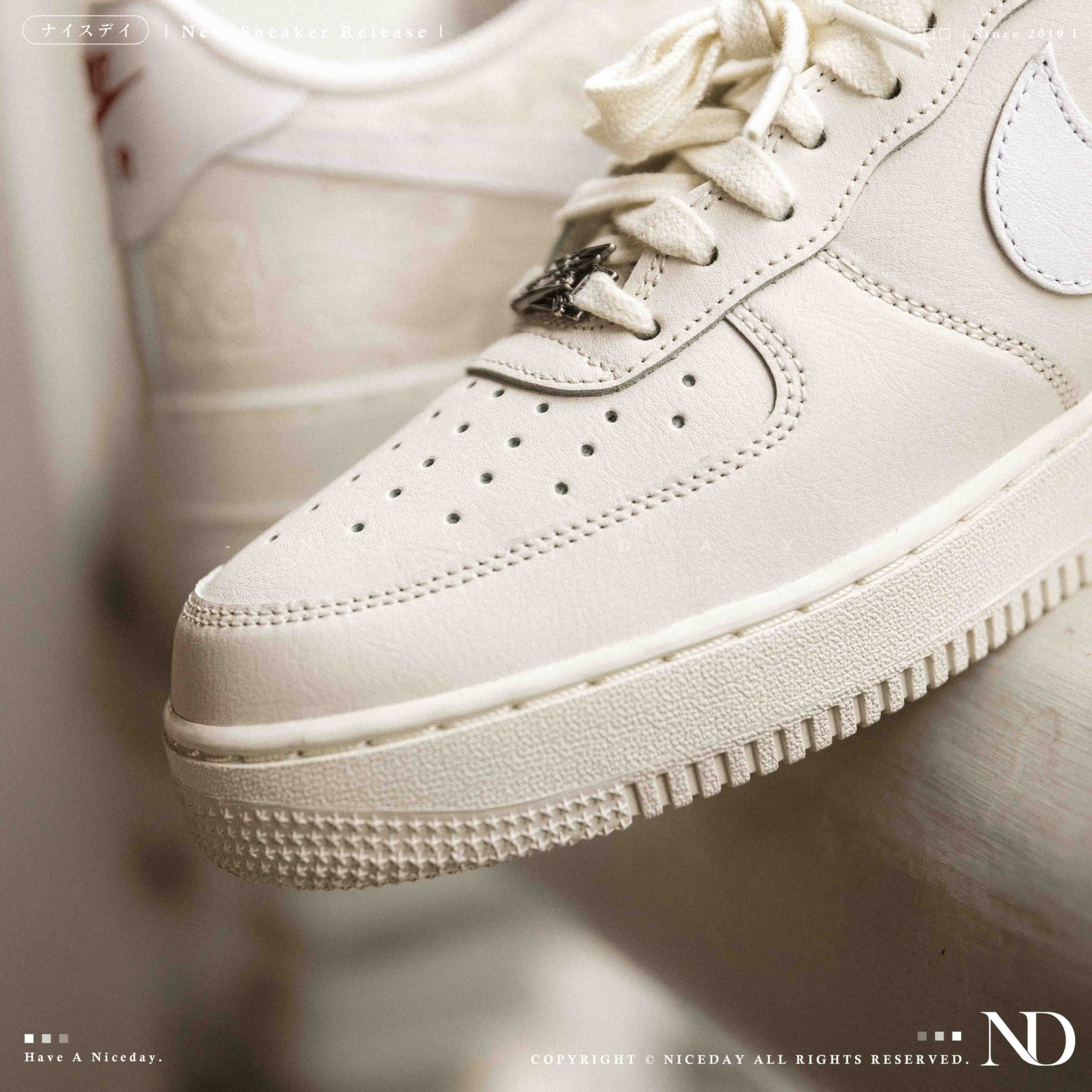 NICEDAY 現貨 NIKE Air Force 1 紅白 2026 馬年 新年 浮雕 麂皮 復古 IQ1119-011