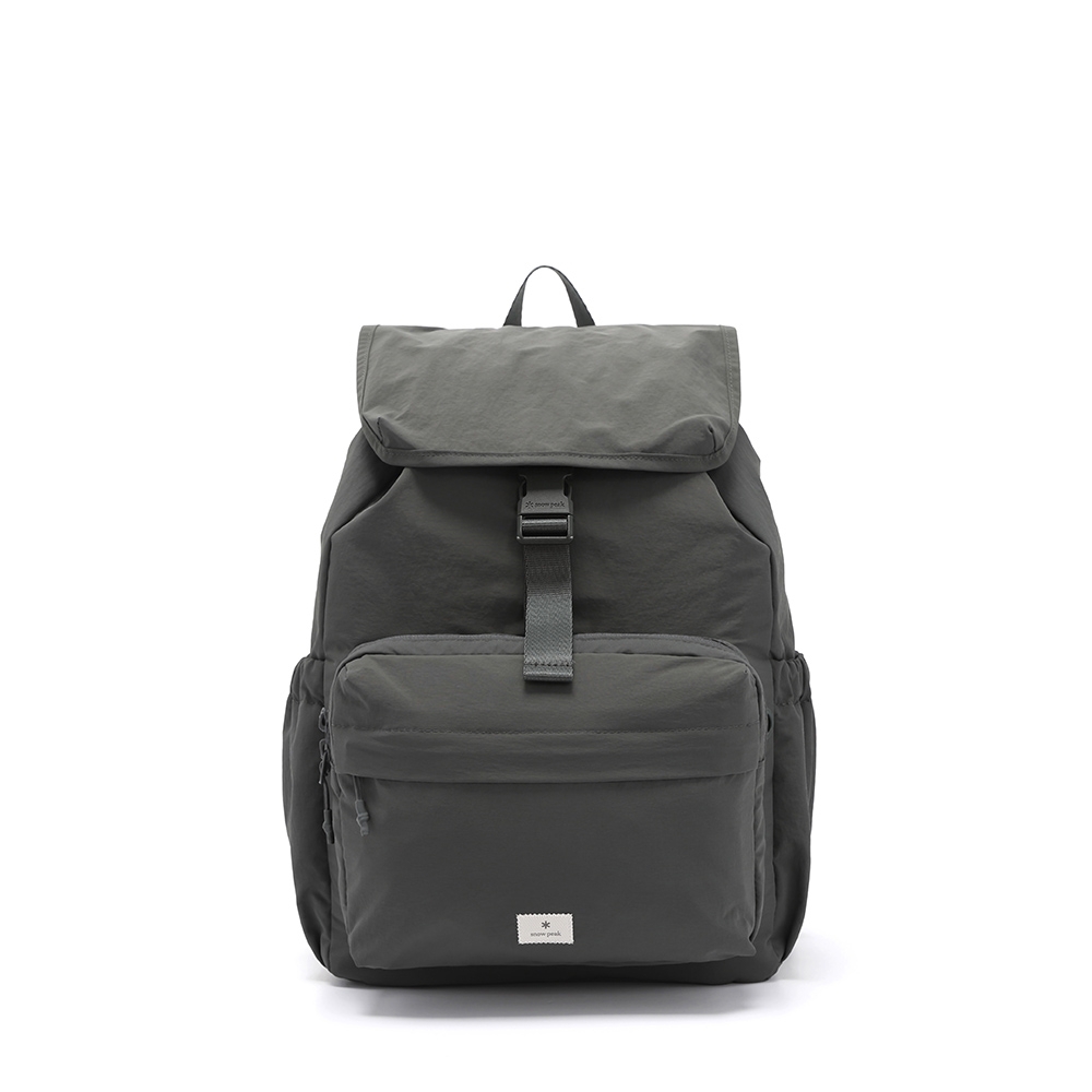 【代購】Snow Peak 雪諾必克 Campful Backpack 15L 輕量機能後背包｜日系露營 × 城市通勤