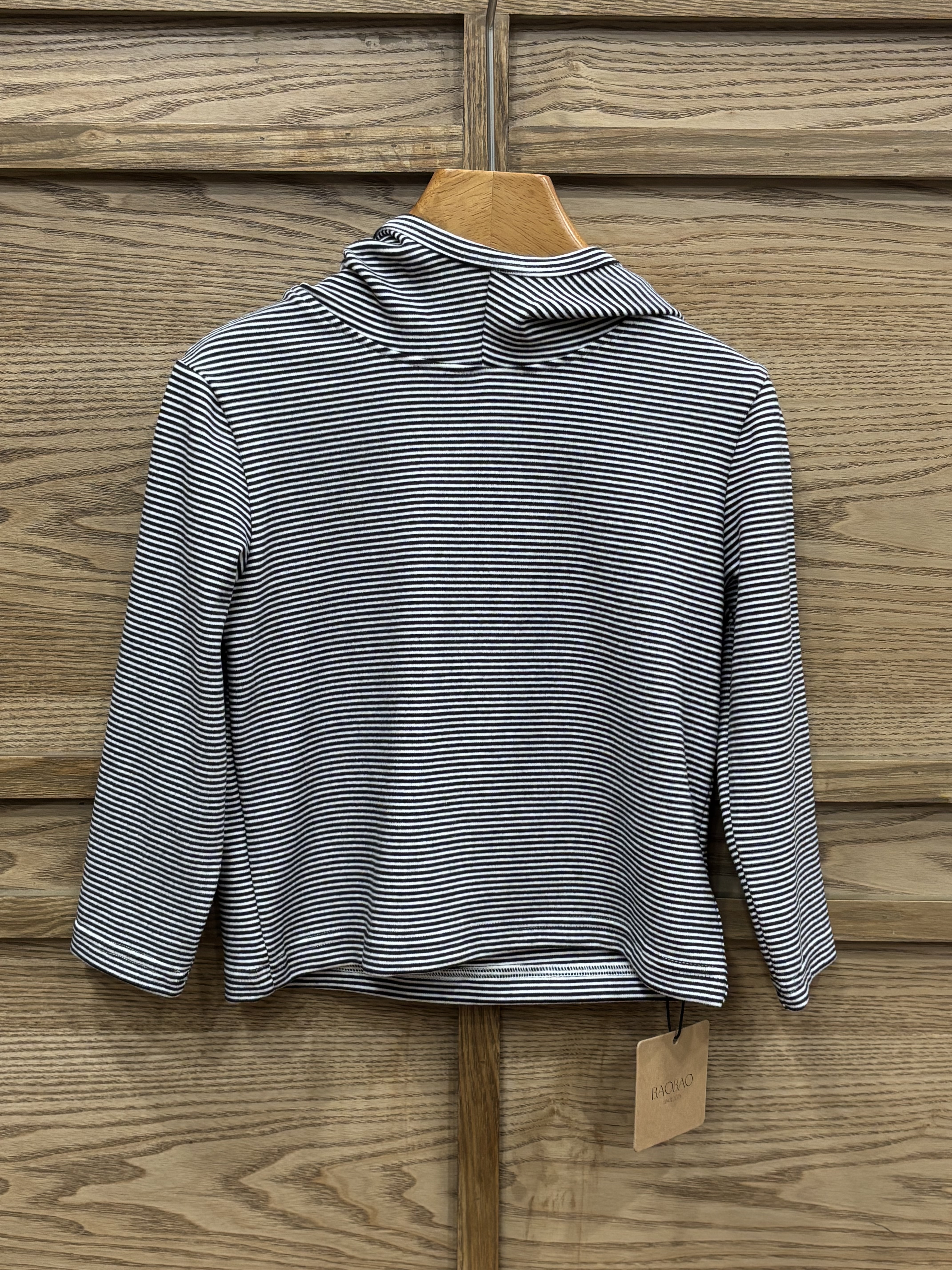 A03685連帽微高領條紋上衣