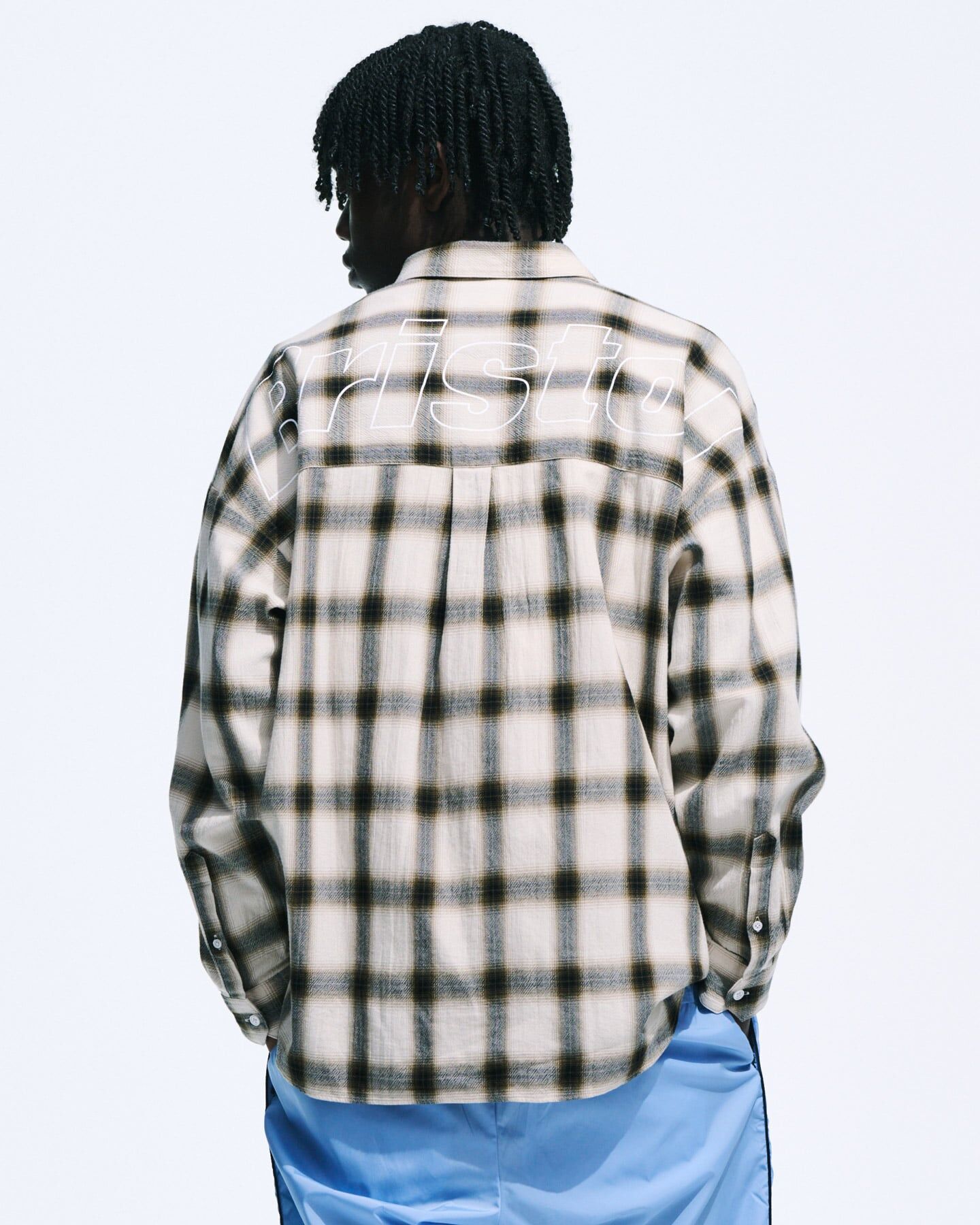 [Instock] F.C. Real Bristol FW25 BIG LOGO L/S BAGGY SHIRT | (Black / Beige)