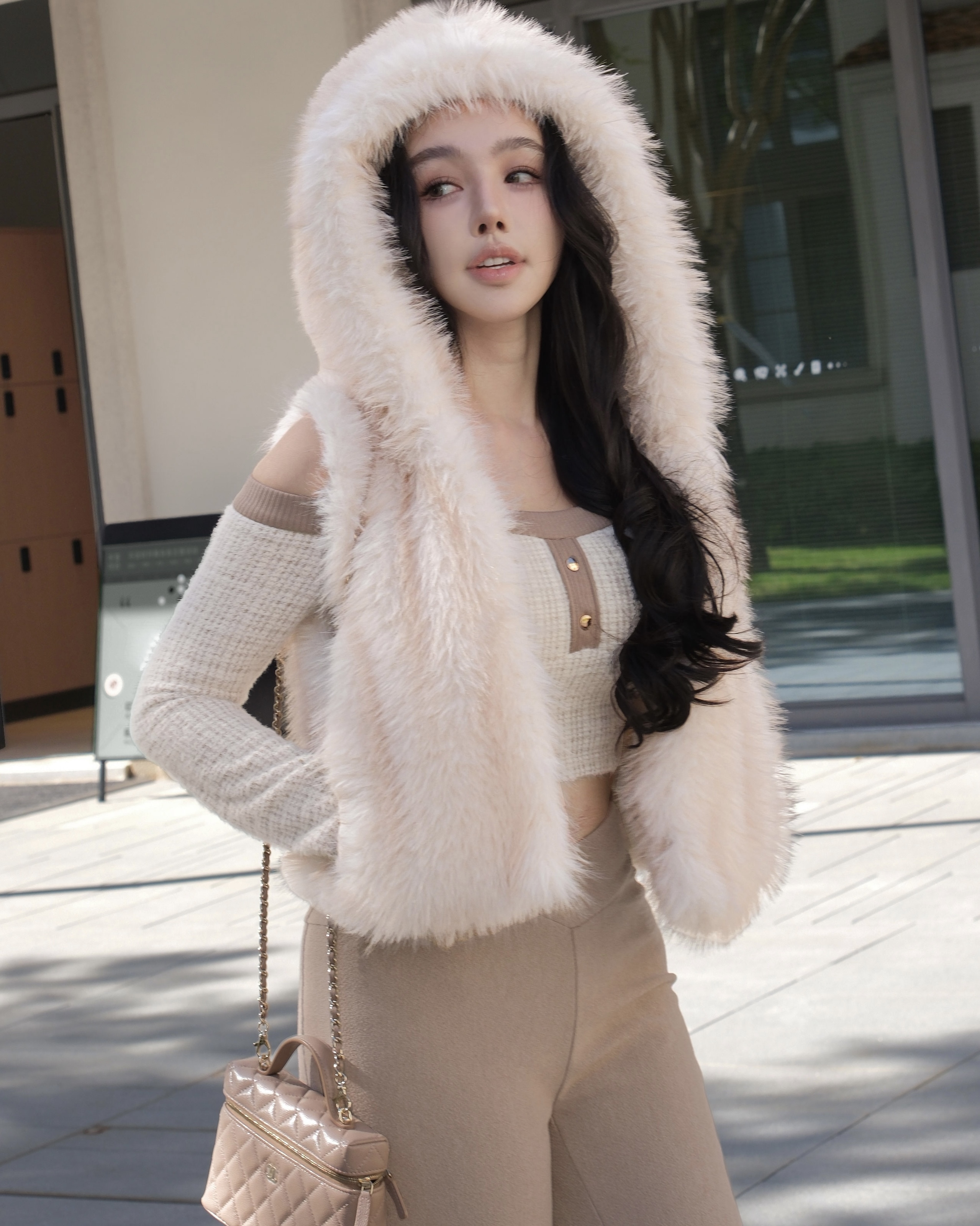 訂製-質感毛毛連帽短背心