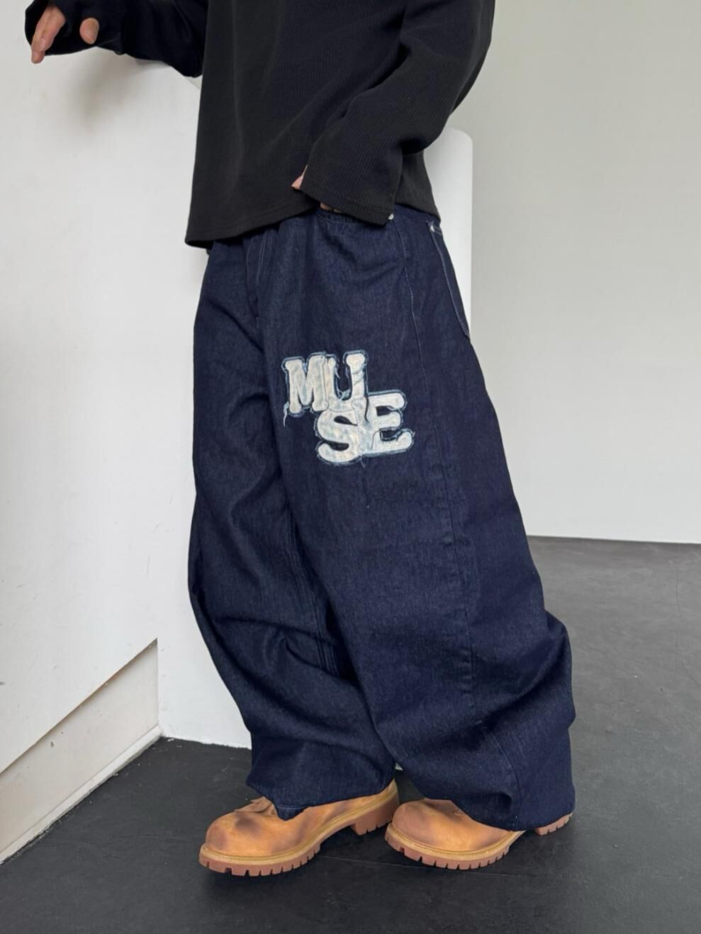 英文字鬆身牛仔褲 Seeot-087P