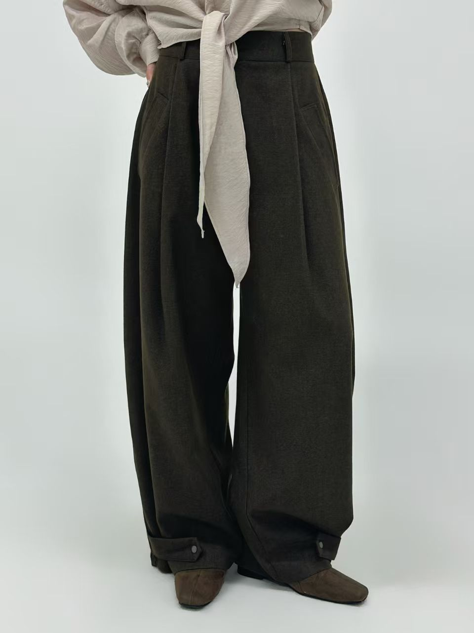 SN004 淨色束腳長褲 Free size