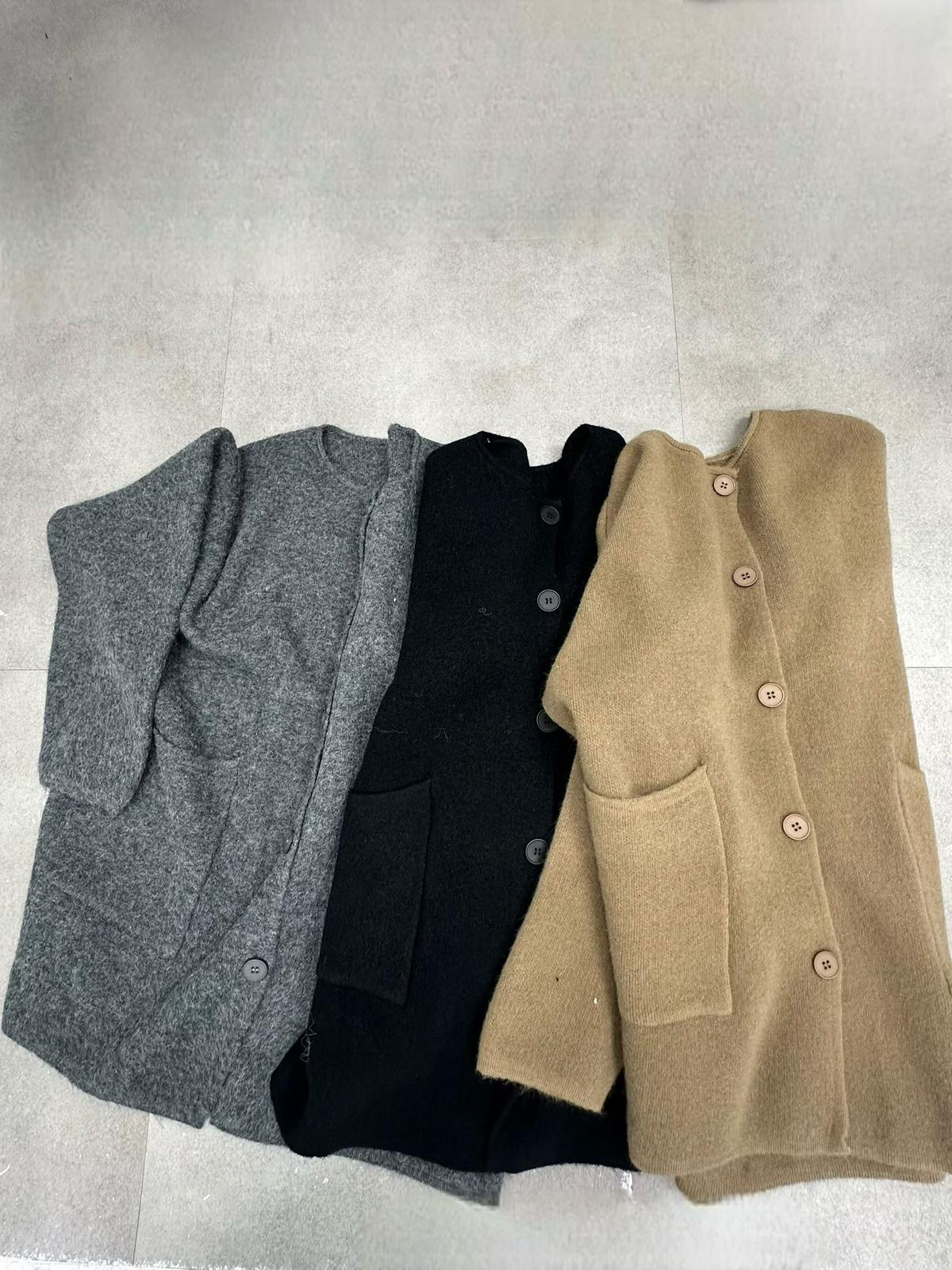 SN020 淨色圓領長袖開胸長外套 Free size