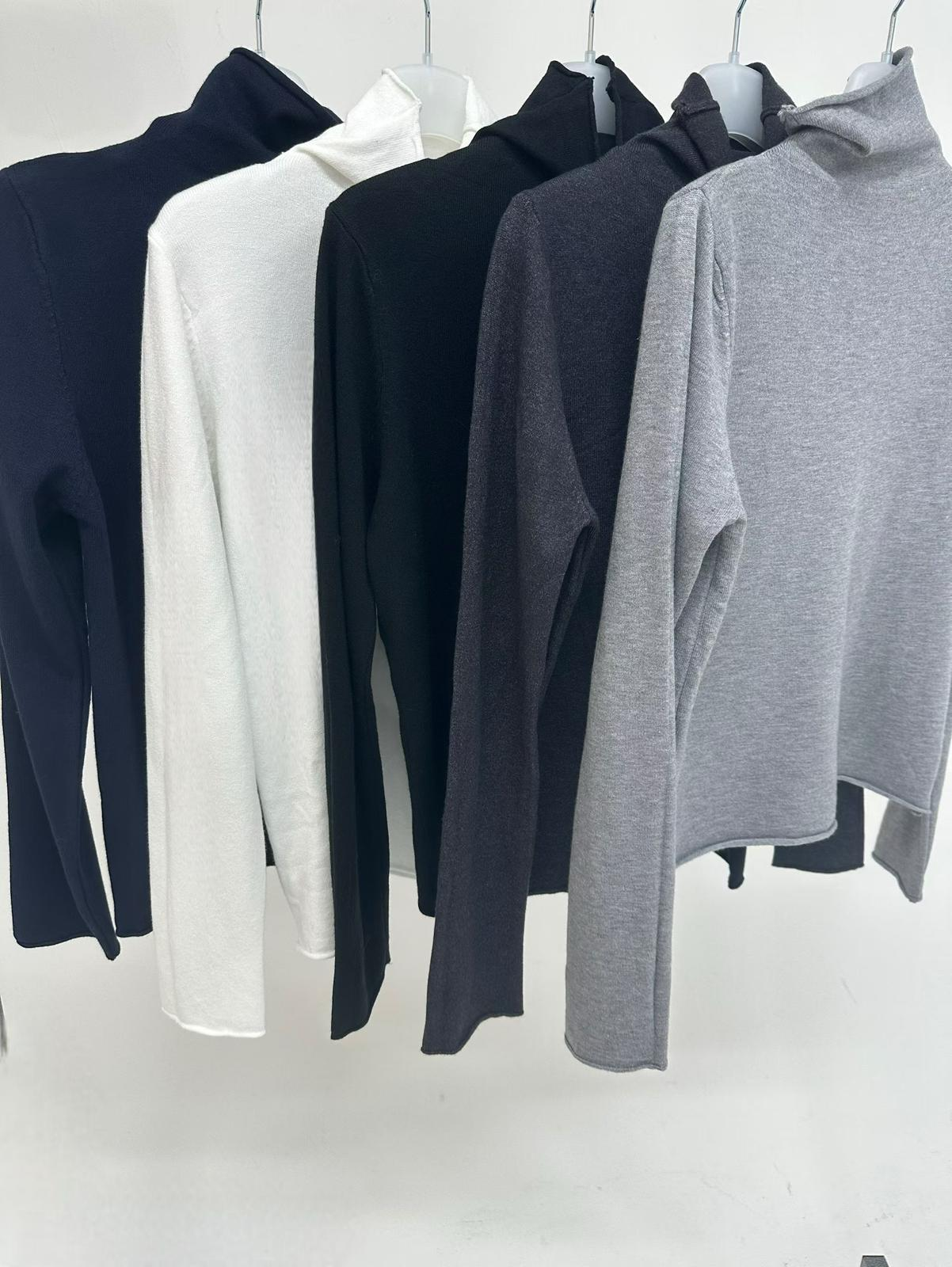 SN023 淨色長袖津領襯衣 Free size