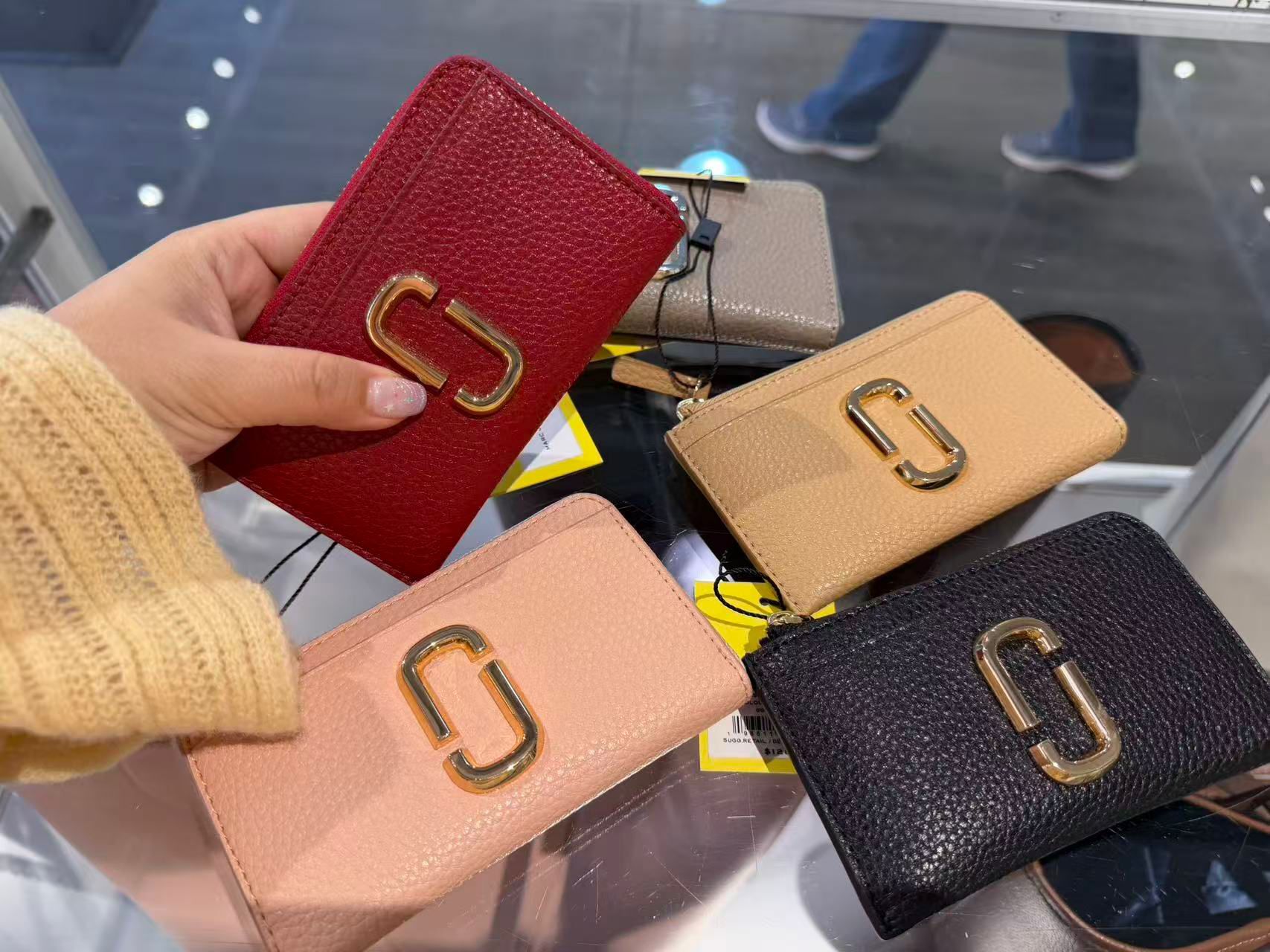 【預購】 MARC JACOBS H122469 拉鏈卡包