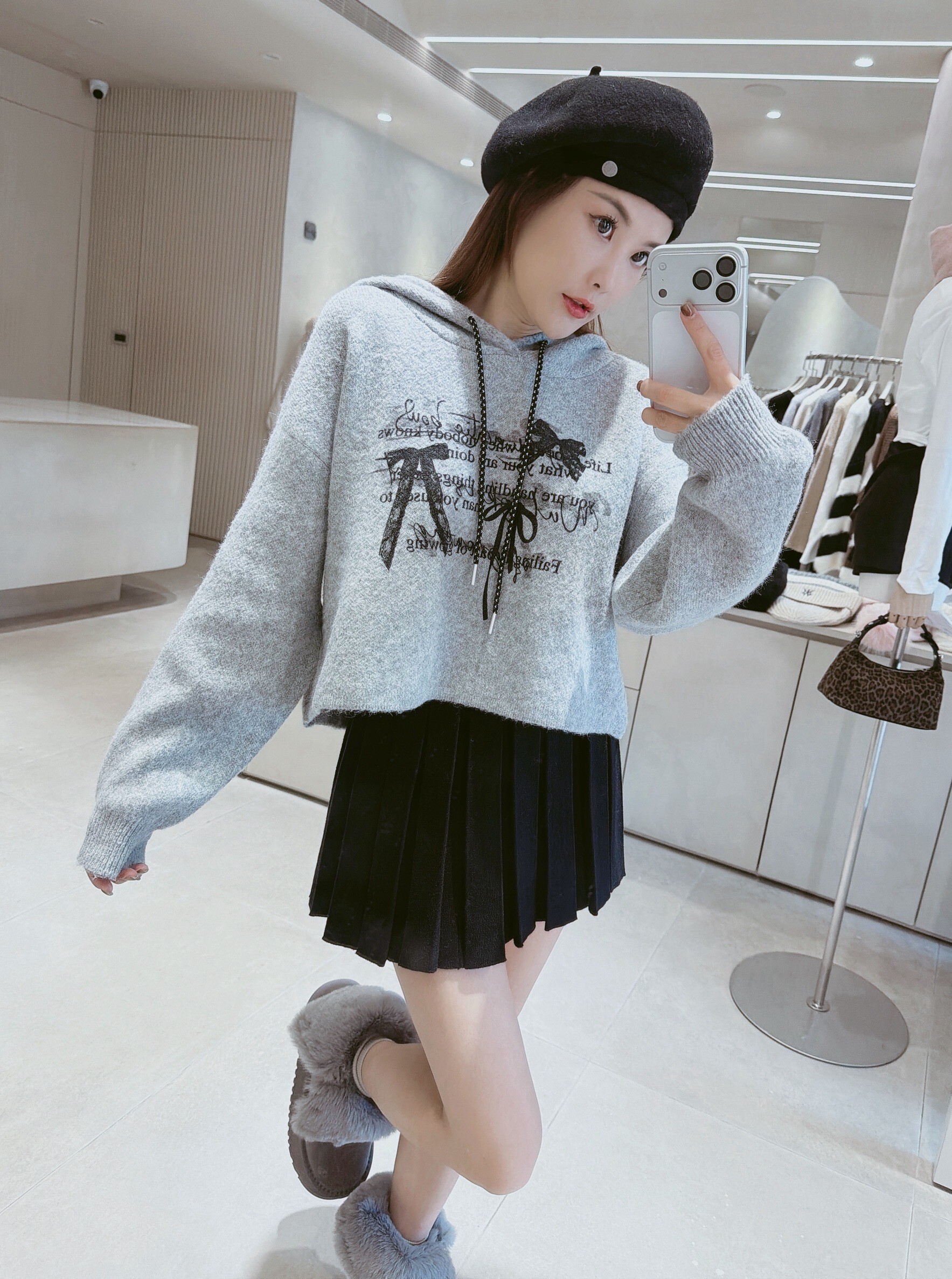 複印字蝴蝶結連帽針織衣