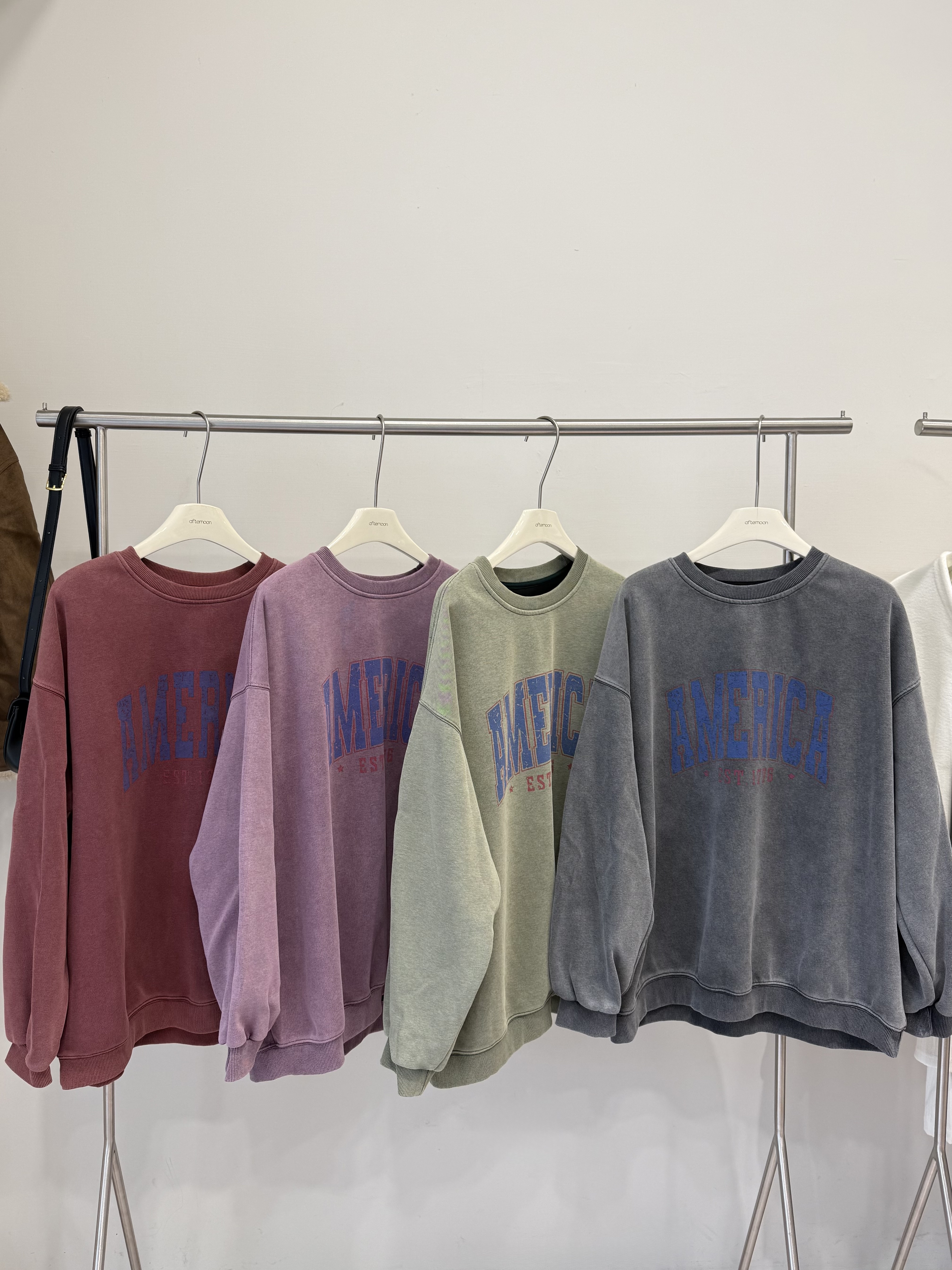 468 AMERICH長版大學T