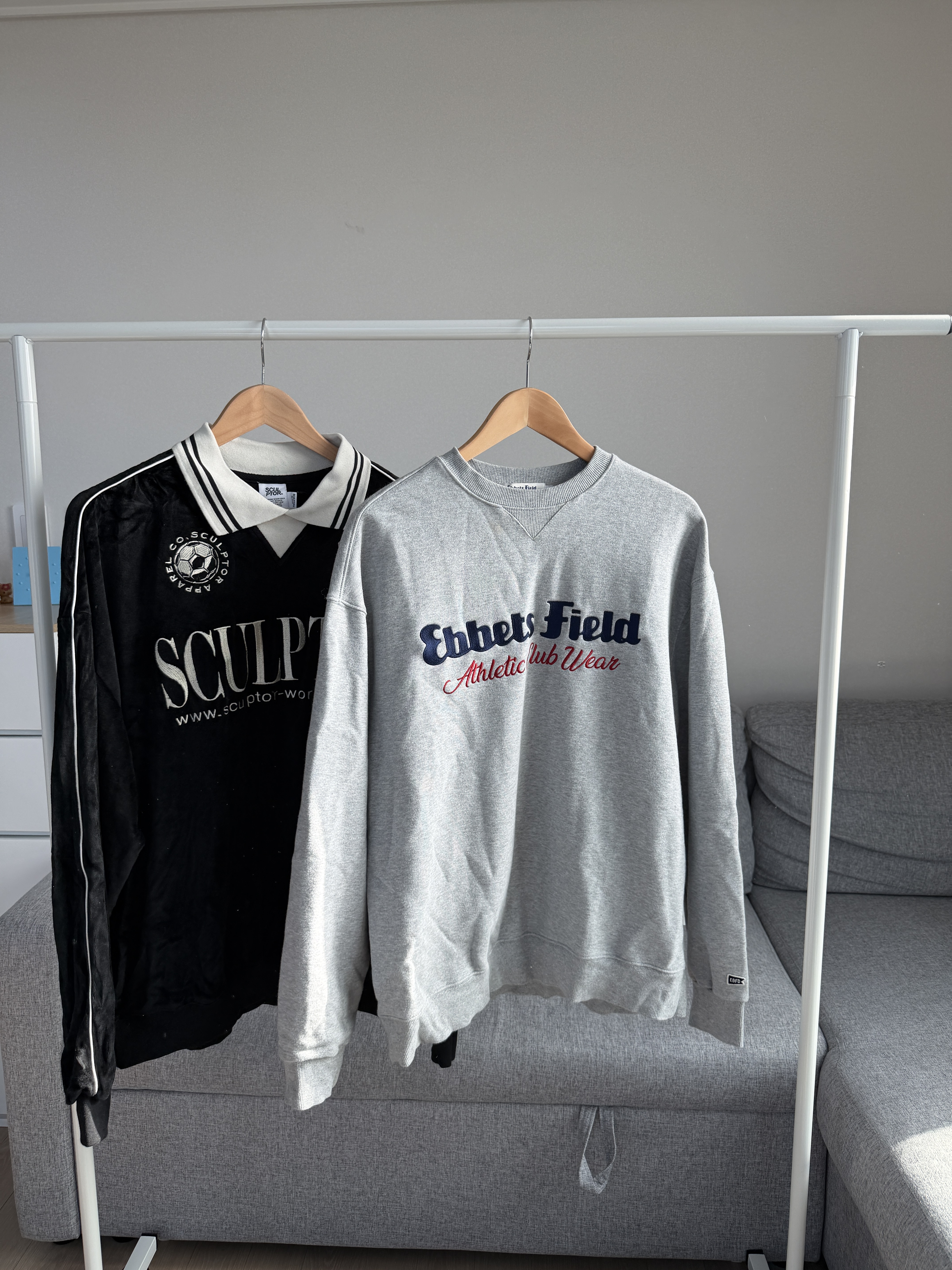 二手衣／韓國潮牌 EBFD 大學T 灰色 9成新