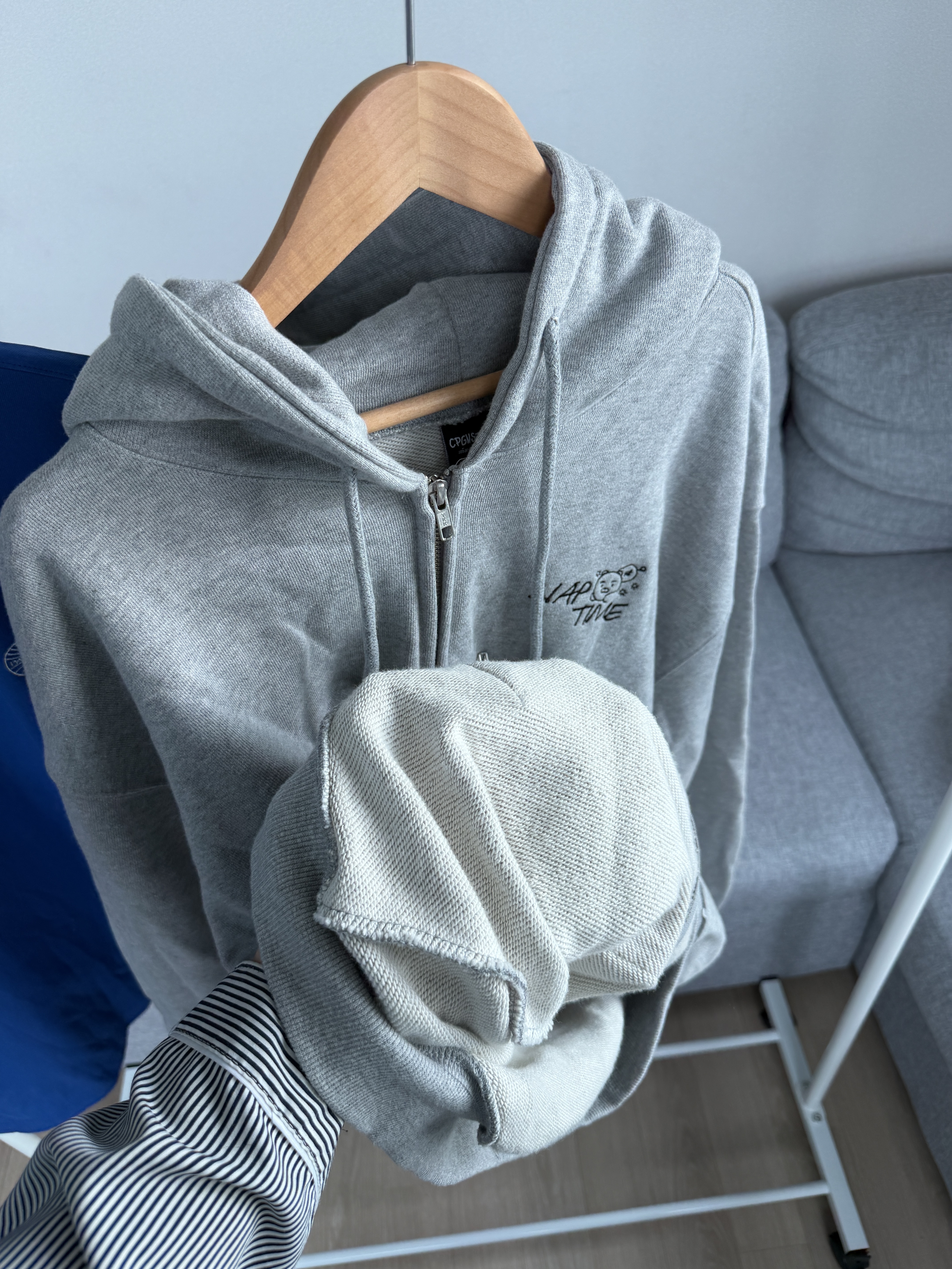 二手衣／韓國潮牌 Compagno 連帽外套 灰色 9成新