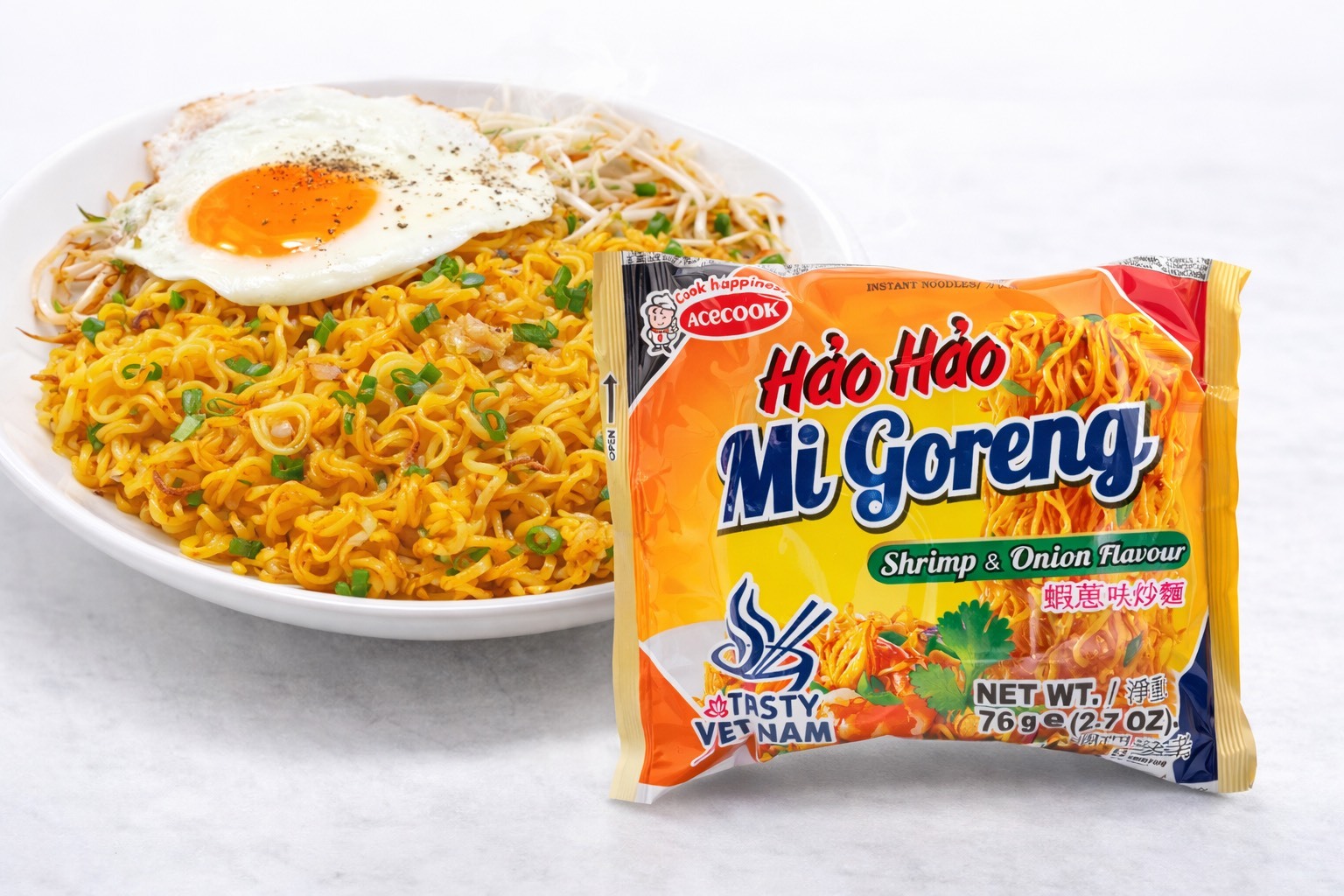 HAO HAO Stir-fried Noodles with Shrimp and Onion