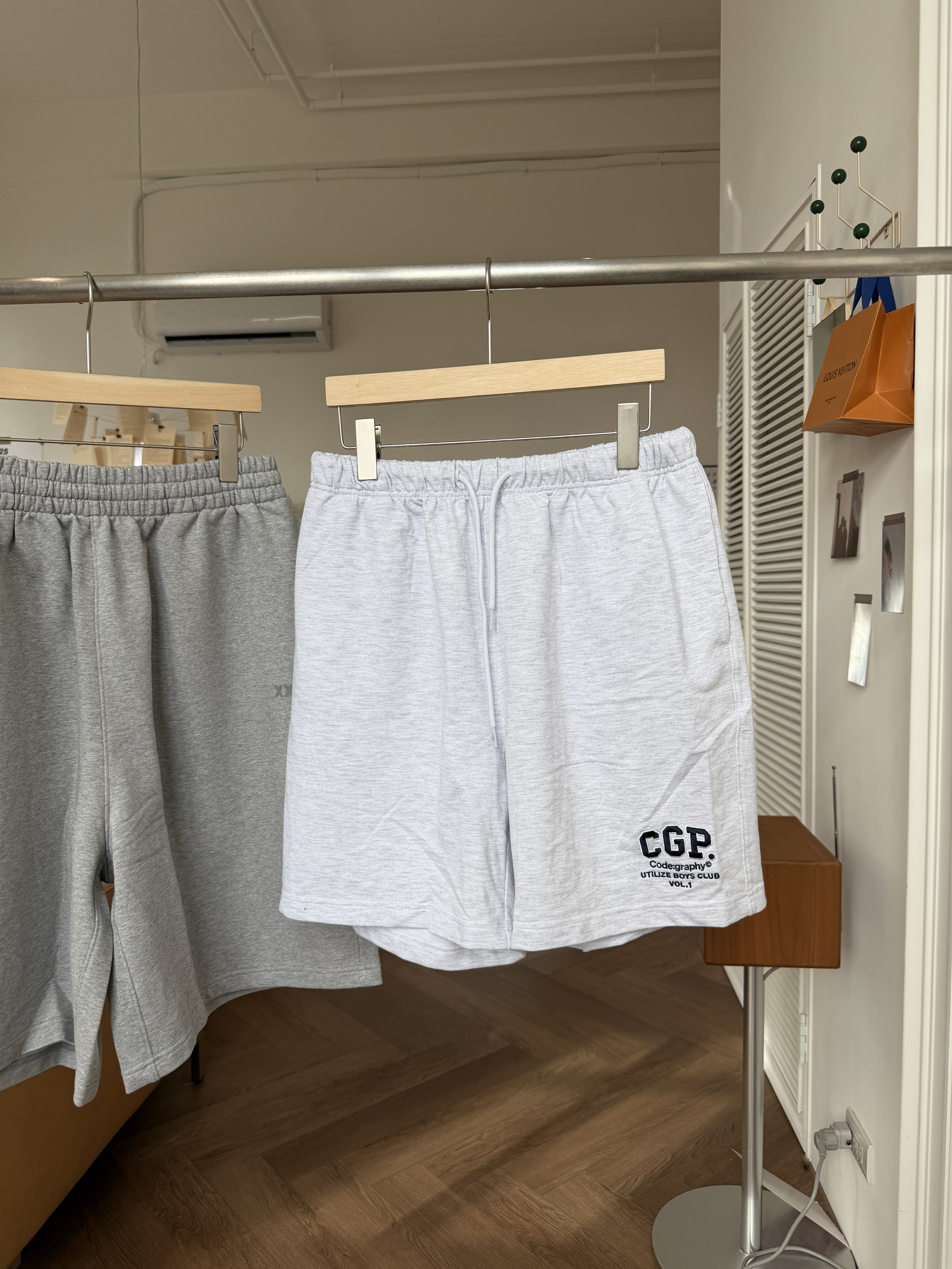 二手衣／韓國潮牌 CGP LOGO短褲 9.5成新