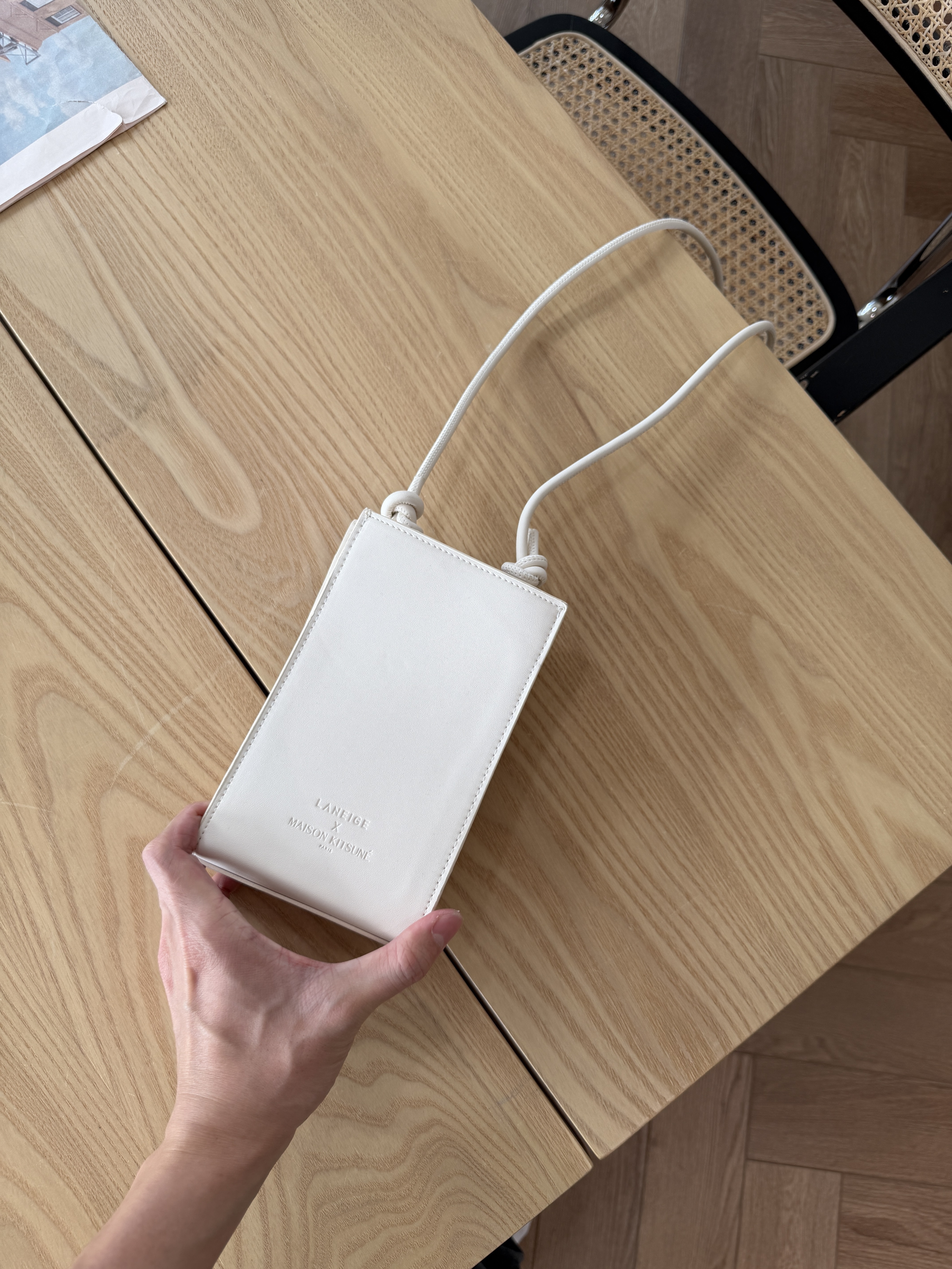 二手衣／LANEIGE x MAISON KITSUNE 聯名小包 9.9成新