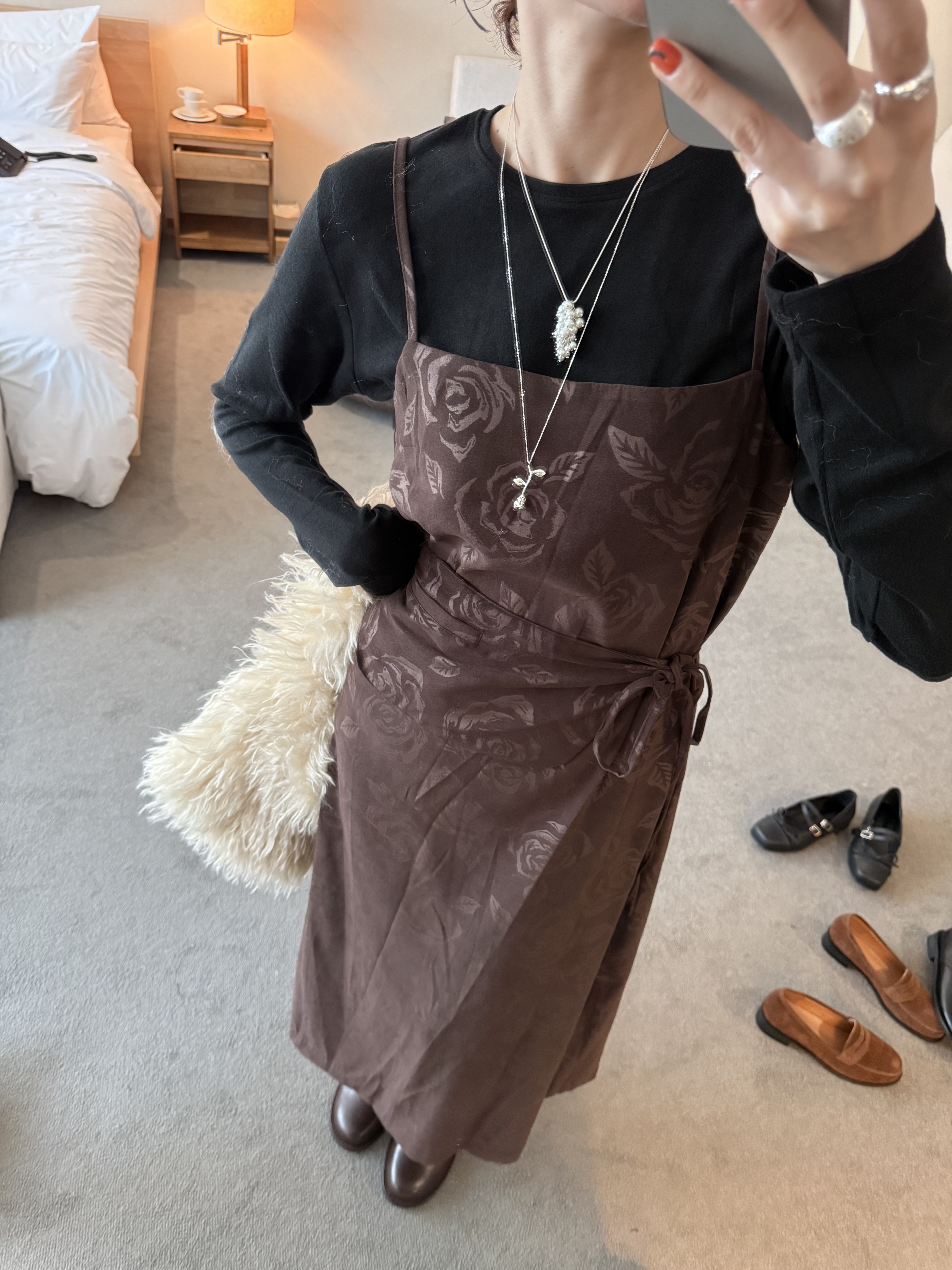 媲美精品緞光玫瑰洋/2色均碼/咖附綁帶