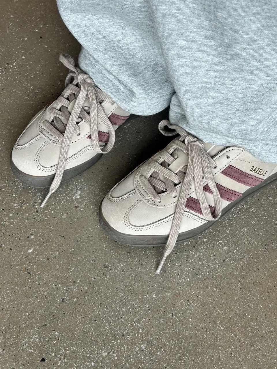 ADIDAS GAZELLE INDOOR 胭脂燕麥灰 奶灰 霧霾紅 焦糖底 男鞋 JQ8387 / 預購