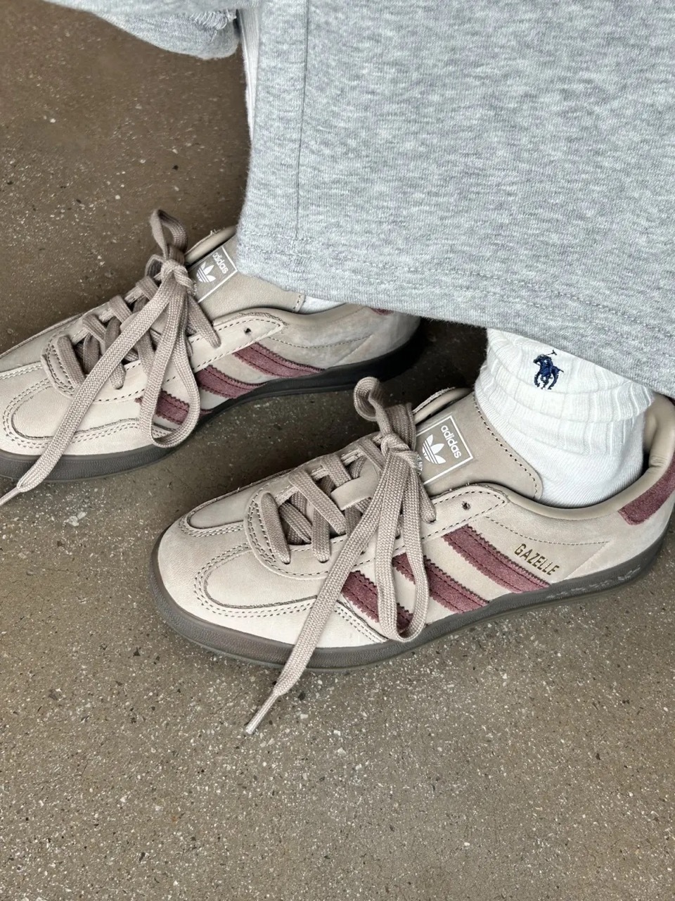 ADIDAS GAZELLE INDOOR 胭脂燕麥灰 奶灰 霧霾紅 焦糖底 男鞋 JQ8387 / 預購