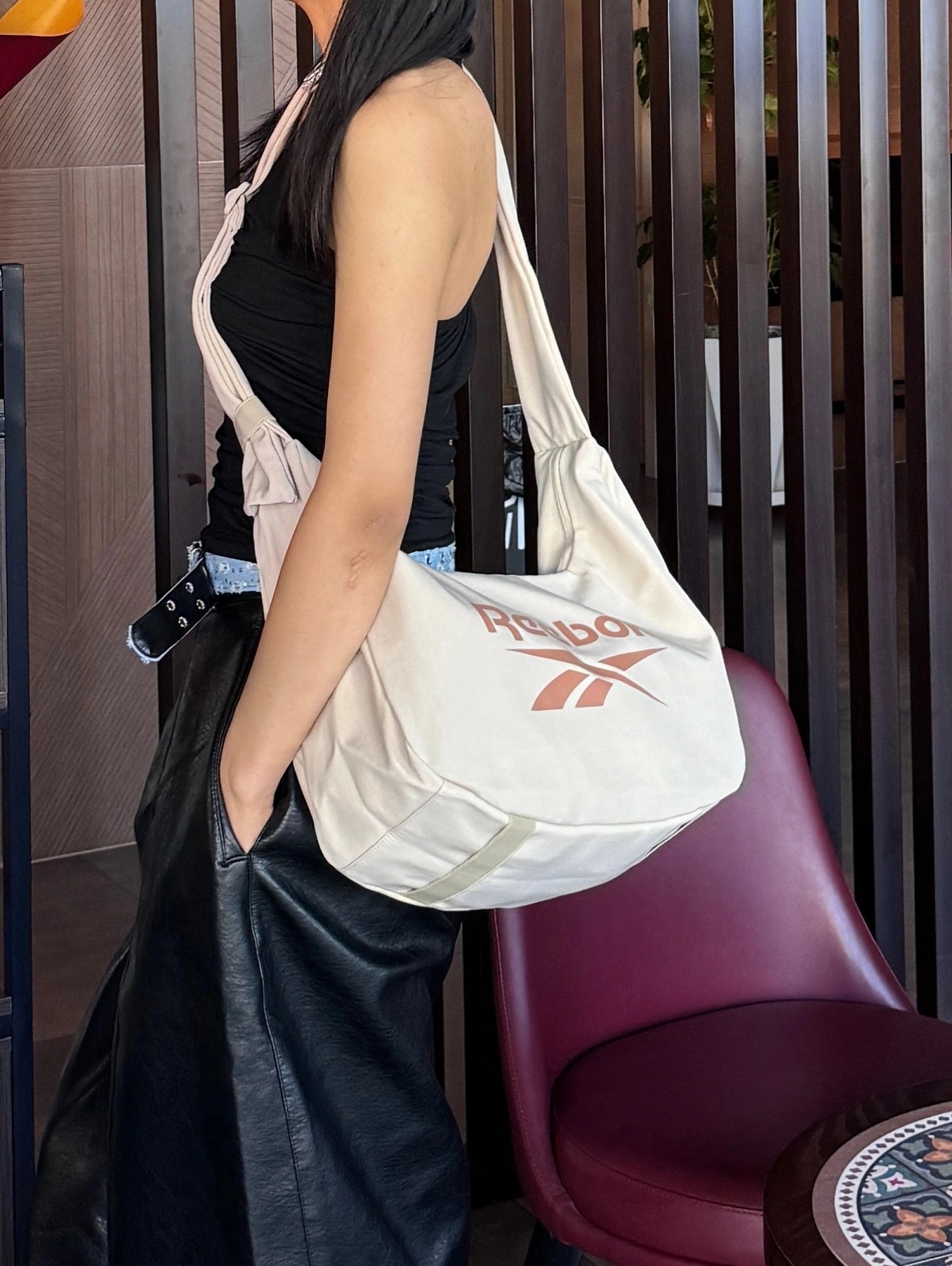 代購-Reebok 可潑水 月亮 斜挎包 七色