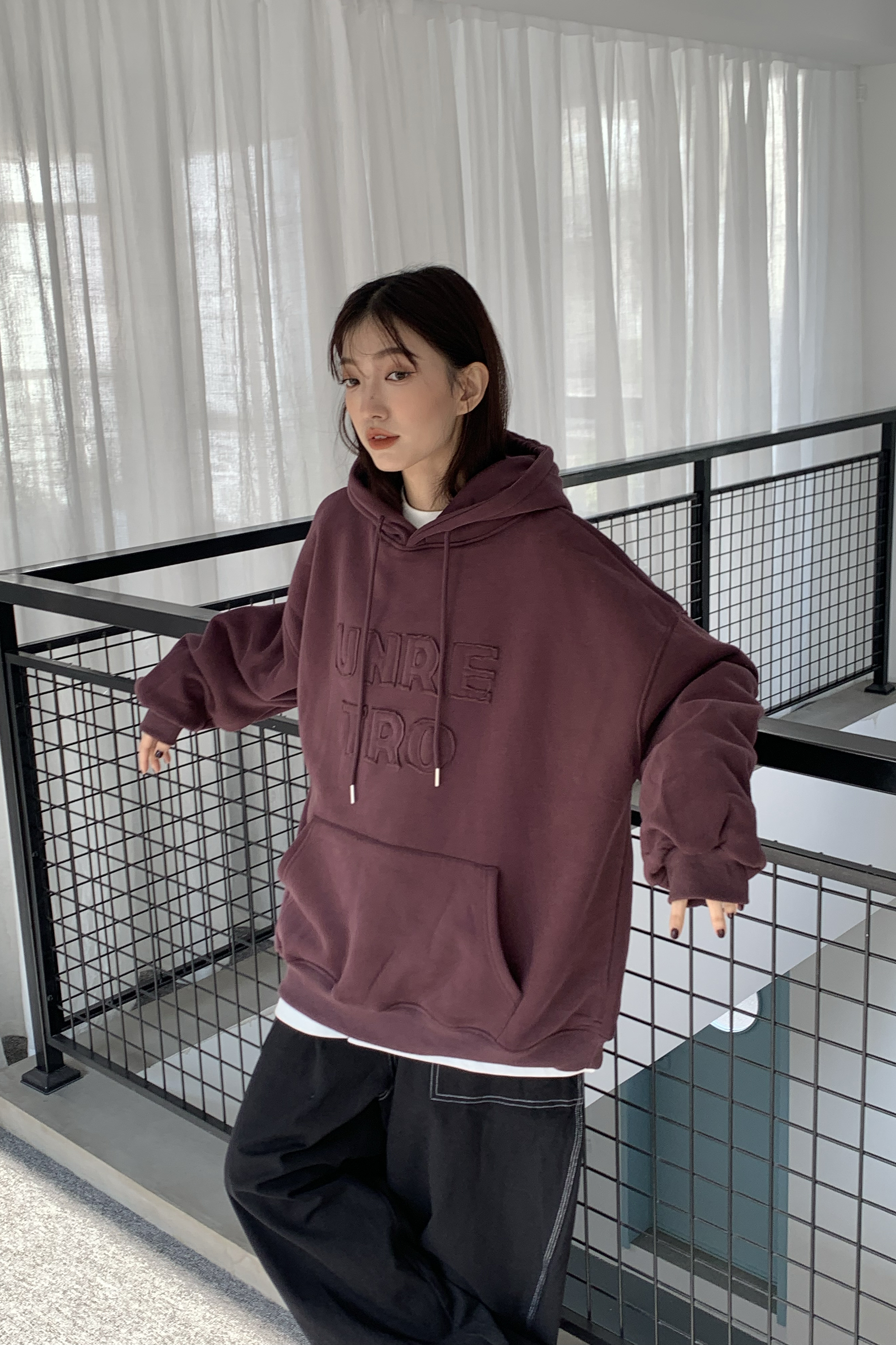 立體字母不收邊刷毛t 4色