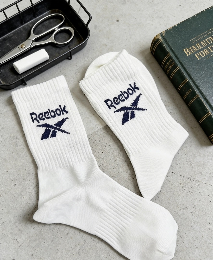 代購-Reebok 10A級抗菌加厚 防滑耐磨 純色字母簡約 長襪 五雙入