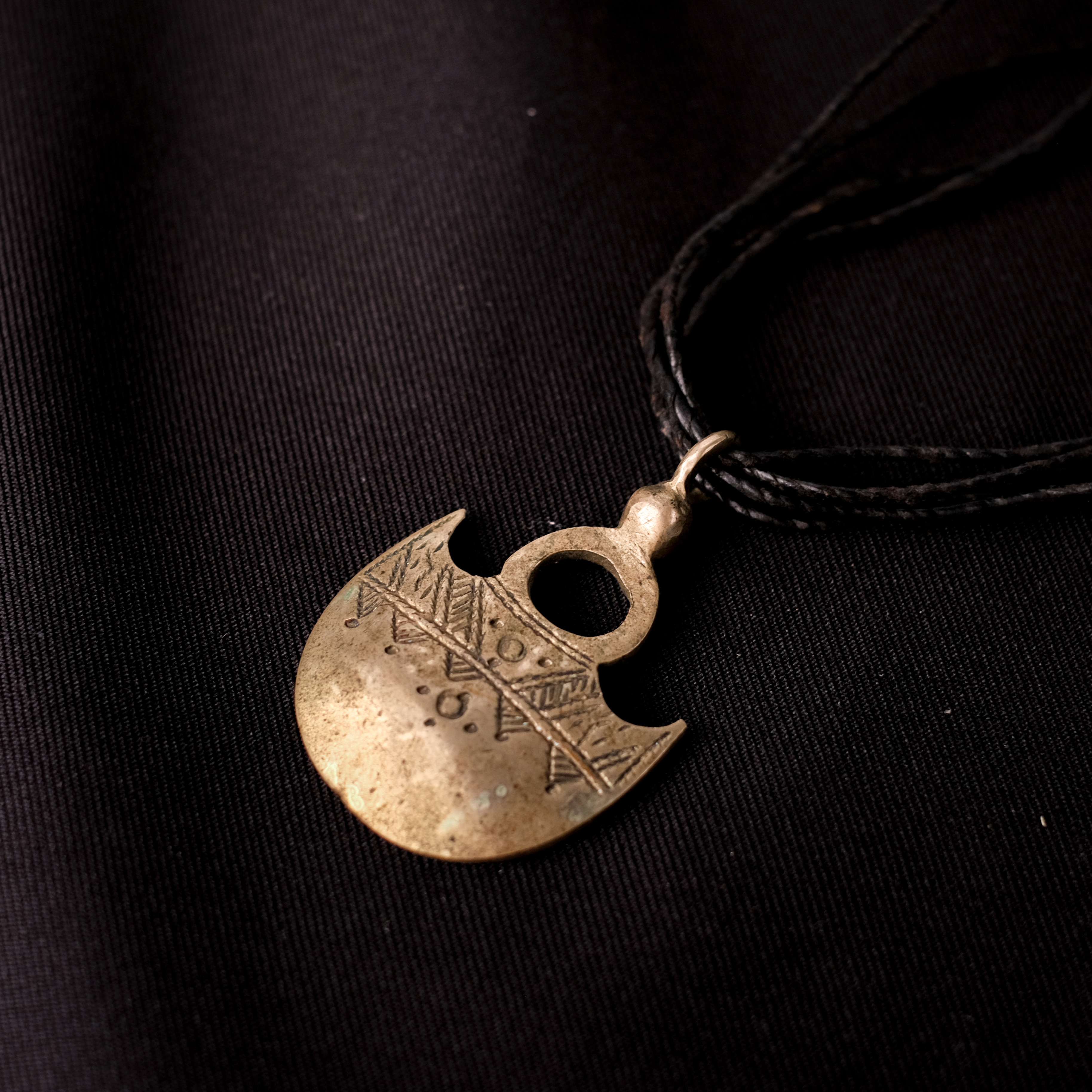 【老件】北非飾品｜圖阿雷格銀月項鍊｜突尼西亞