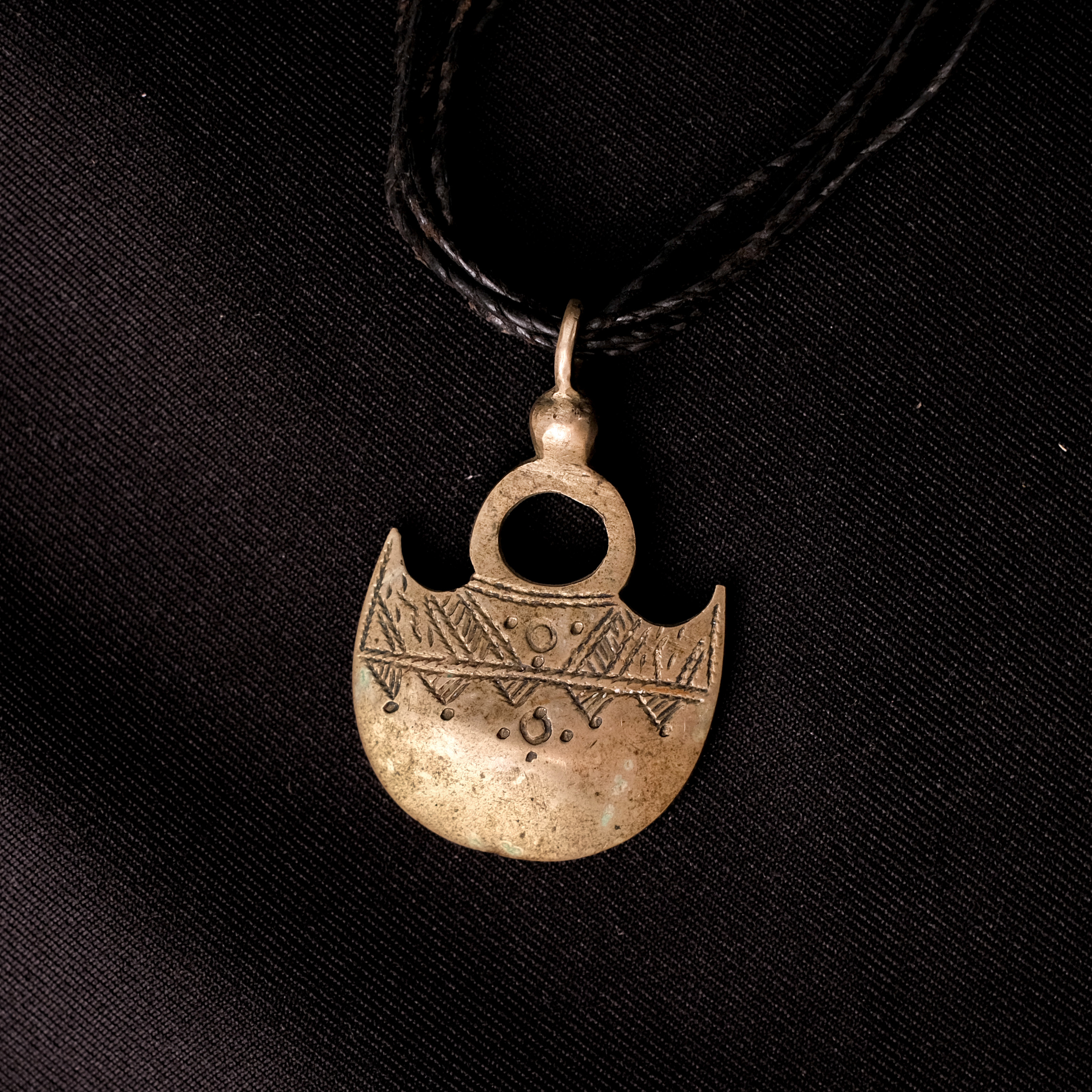 【老件】北非飾品｜圖阿雷格銀月項鍊｜突尼西亞